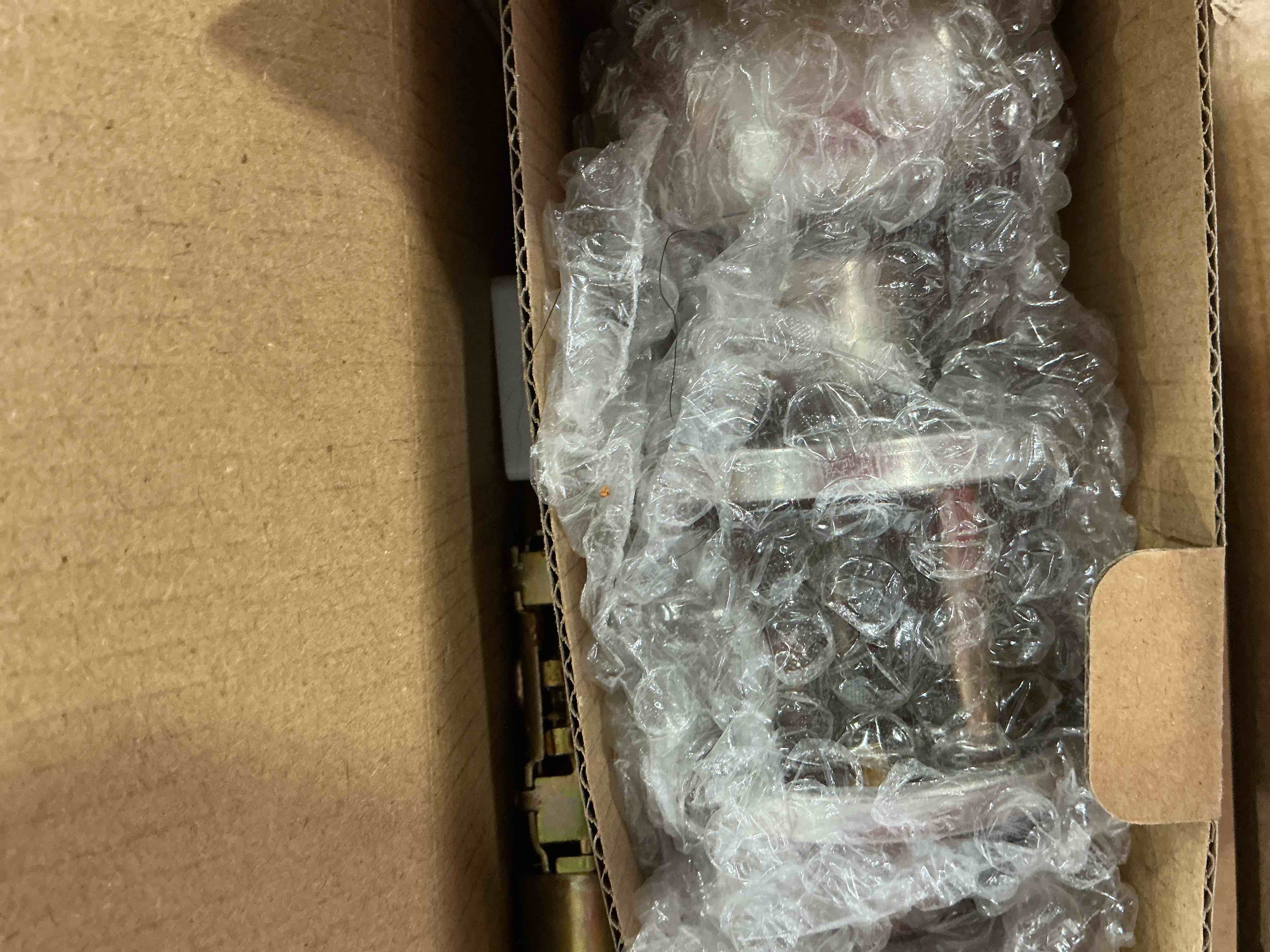 Condition photo showing New/Like New for Lanwandeng 5 Pack Passage Door Knobs, Satin Nickel Interior Keyless Round Door Knobs Hall/Closet Handles 5 Pack Satin Nickel