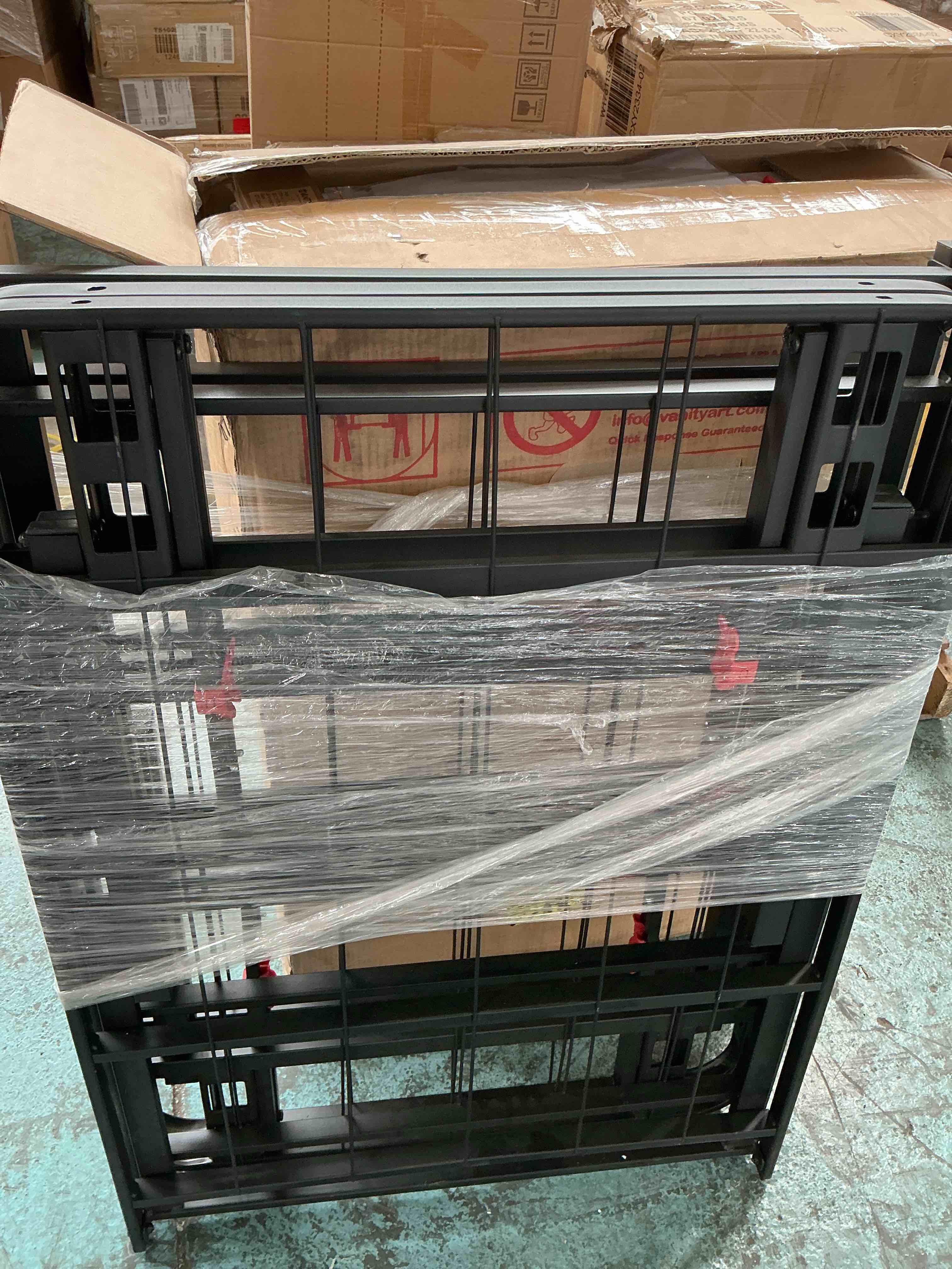 Condition photo showing Good Condition for Golden Gate Beds Foldable Metal Bed Frame – Sturdy Metal Platform, No Box Spring Needed, Portable & Collapsible, Heavy Duty, Tool-Free Setup, Noise-Free, Under Bed Storage – Queen Size (Black)