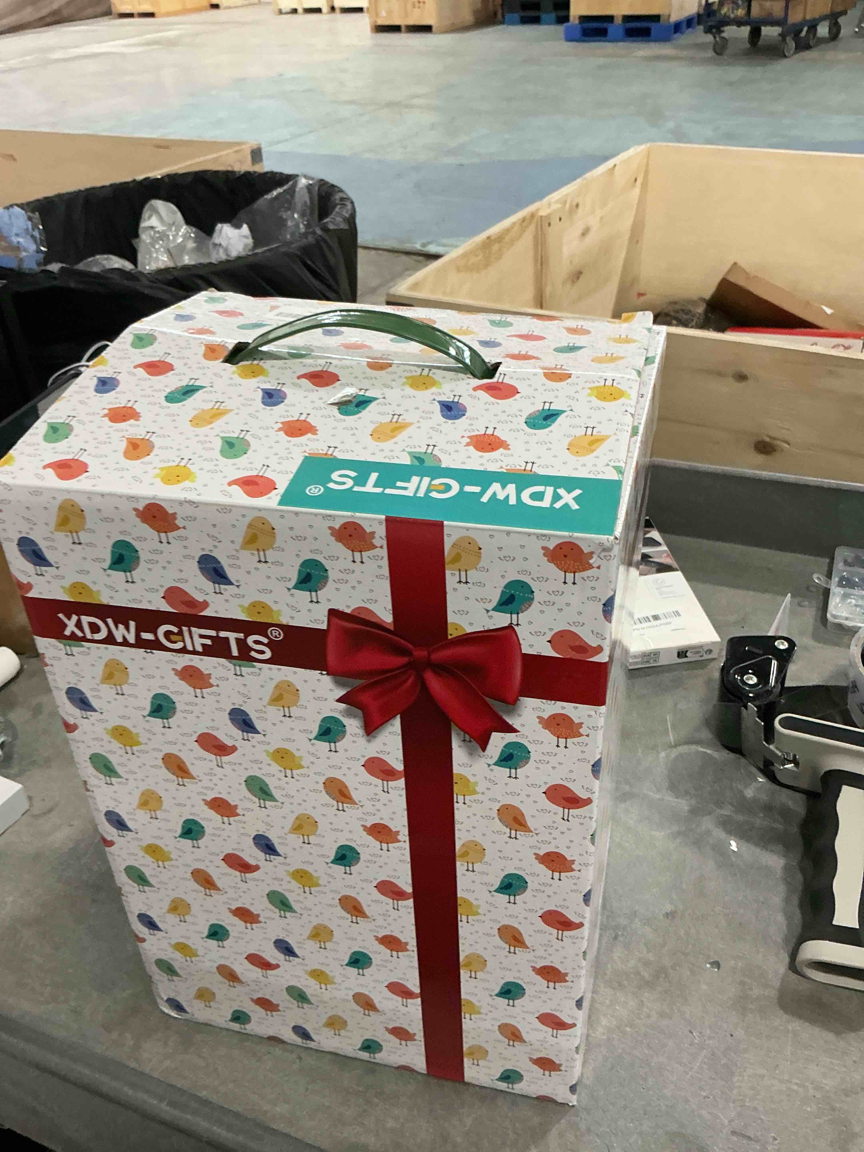 Ottsuls Solar Bird Feeder for Outdoors with Pole, Luxury Mosaic Glass Metal Vintage Lantern Standing