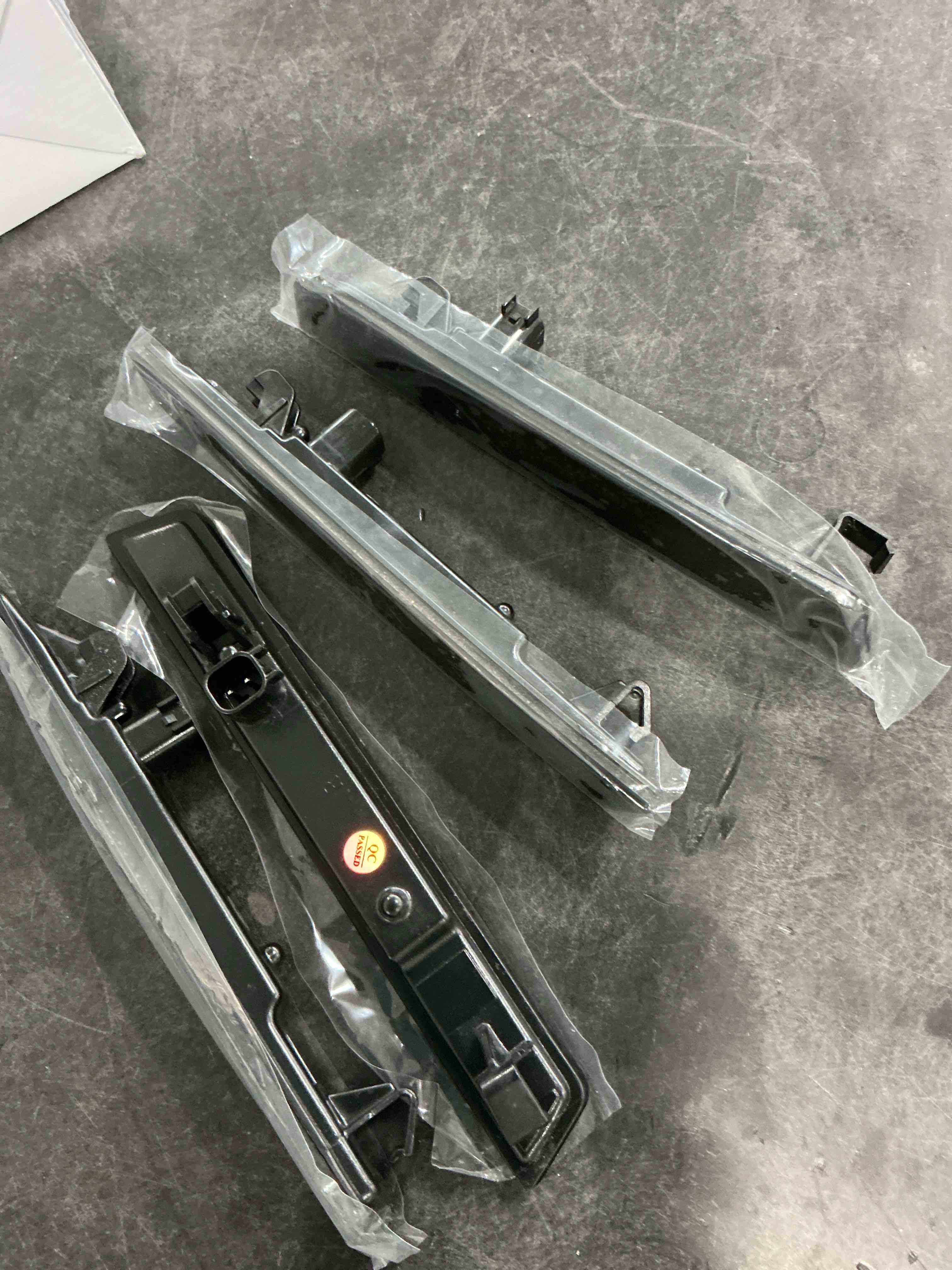 OFFKAT New 4 PCS Front & Rear Fender LED Side Marker Lights for 2015-2023 Dodge Challenger, [SUPER B