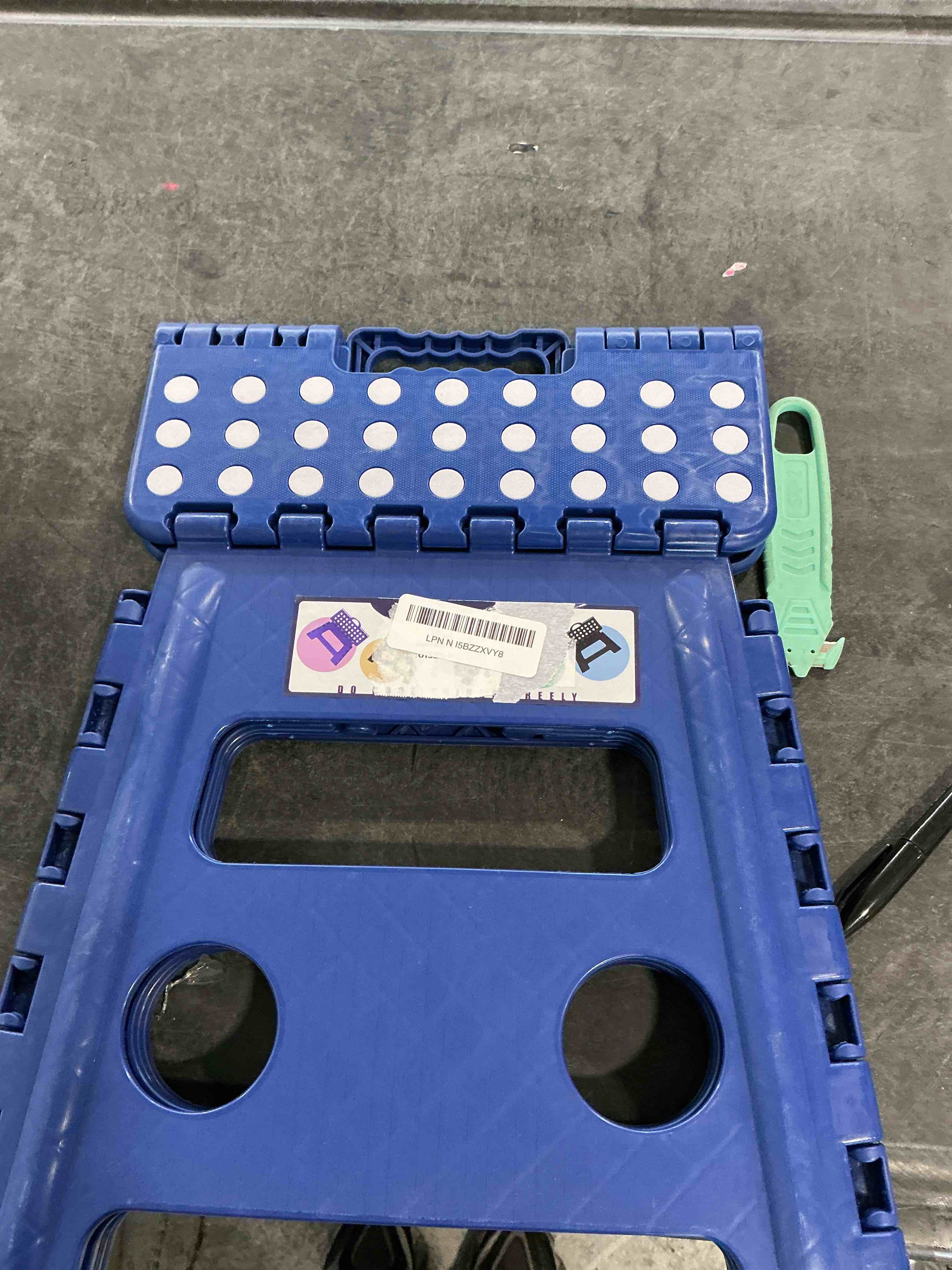 Delxo Folding Step Stool, 13 inch Non-Slip Foldable Stools for Kids & Adults Up to 300 LBS, Step Stool with Handle, Lightweight for Kitchen, Bathroom, Bedroom, Garden, Black, 1PC