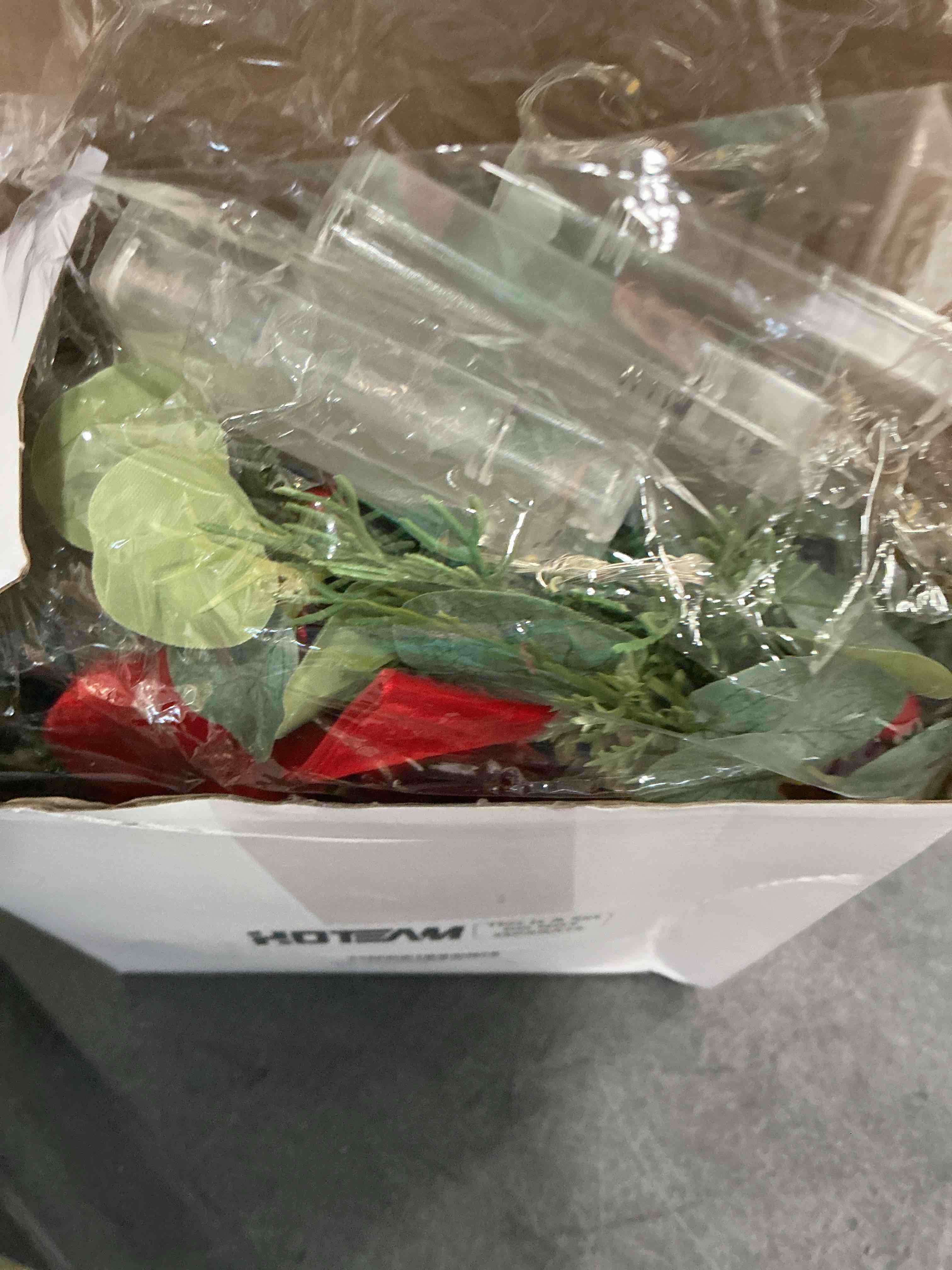 Hoteam 4 Pcs 9" Mini Christmas Decor Wreaths Small Pine Needle Wreath Winter Eucalyptus Cabinet Wrea