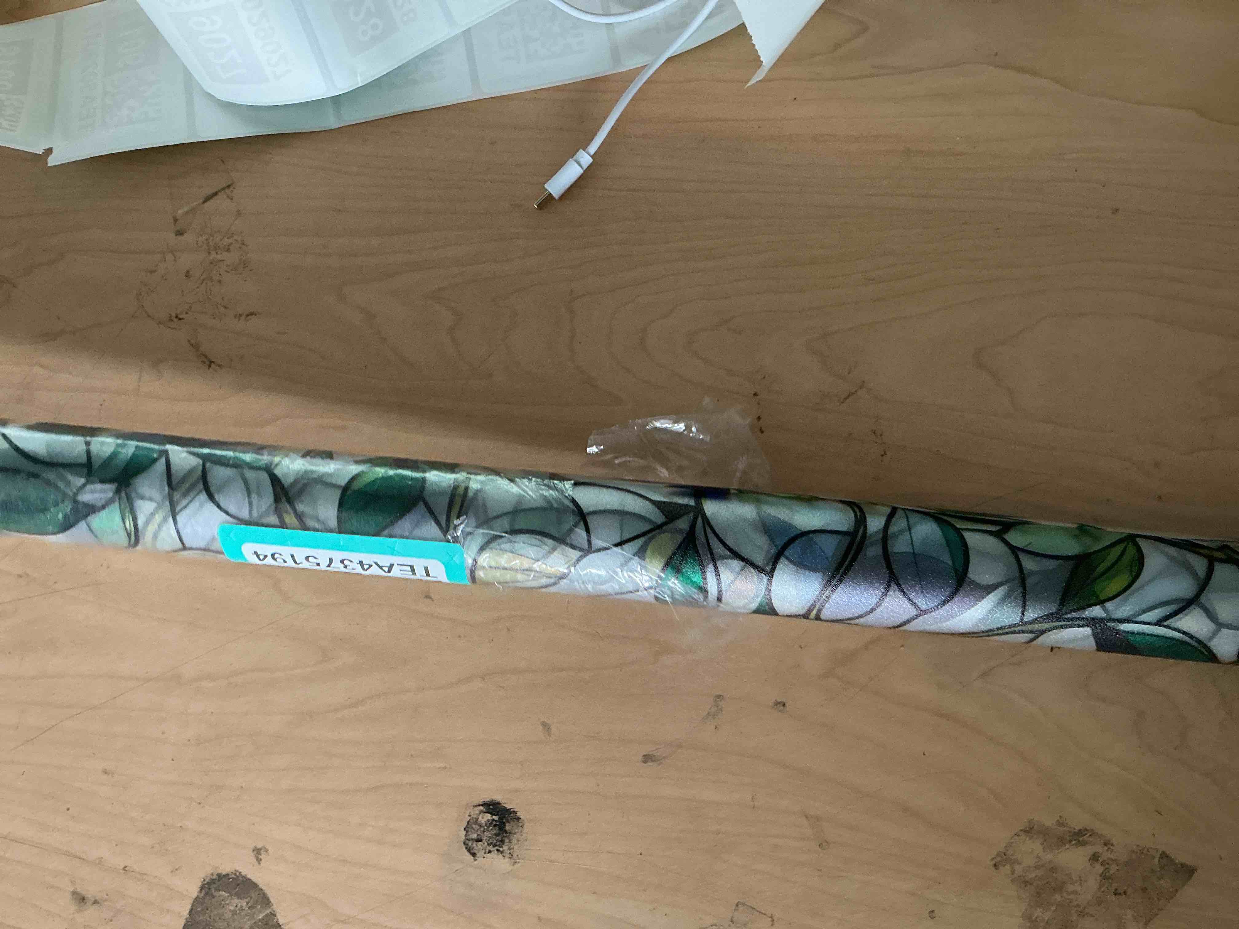 Condition photo showing New/Like New for goodkiky stained glass window film, rainbow privacy, one way decorative tint, static cling, renter f