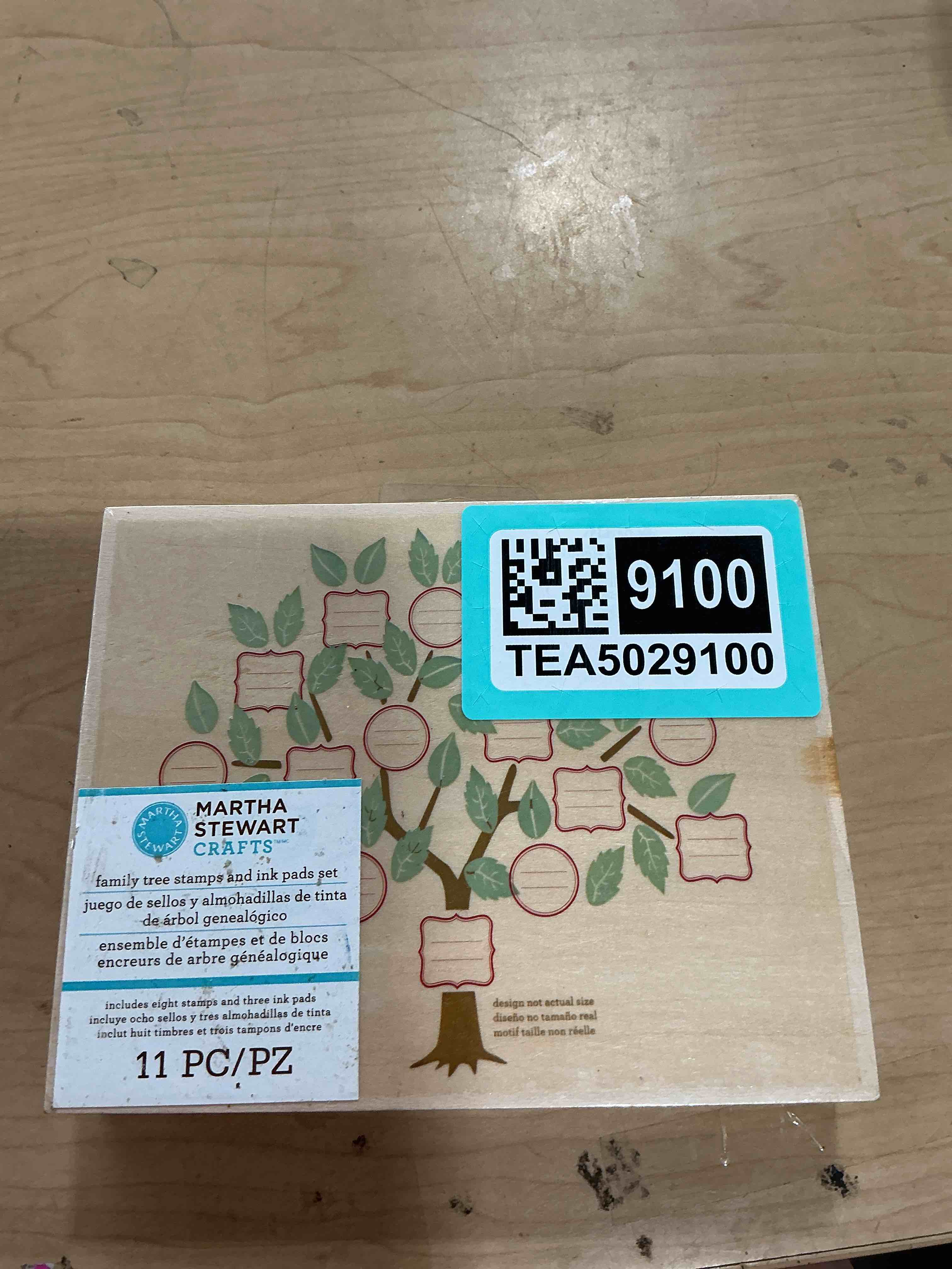 Condition photo showing New/Like New for martha stewart crafts family tree stamps and ink pad set