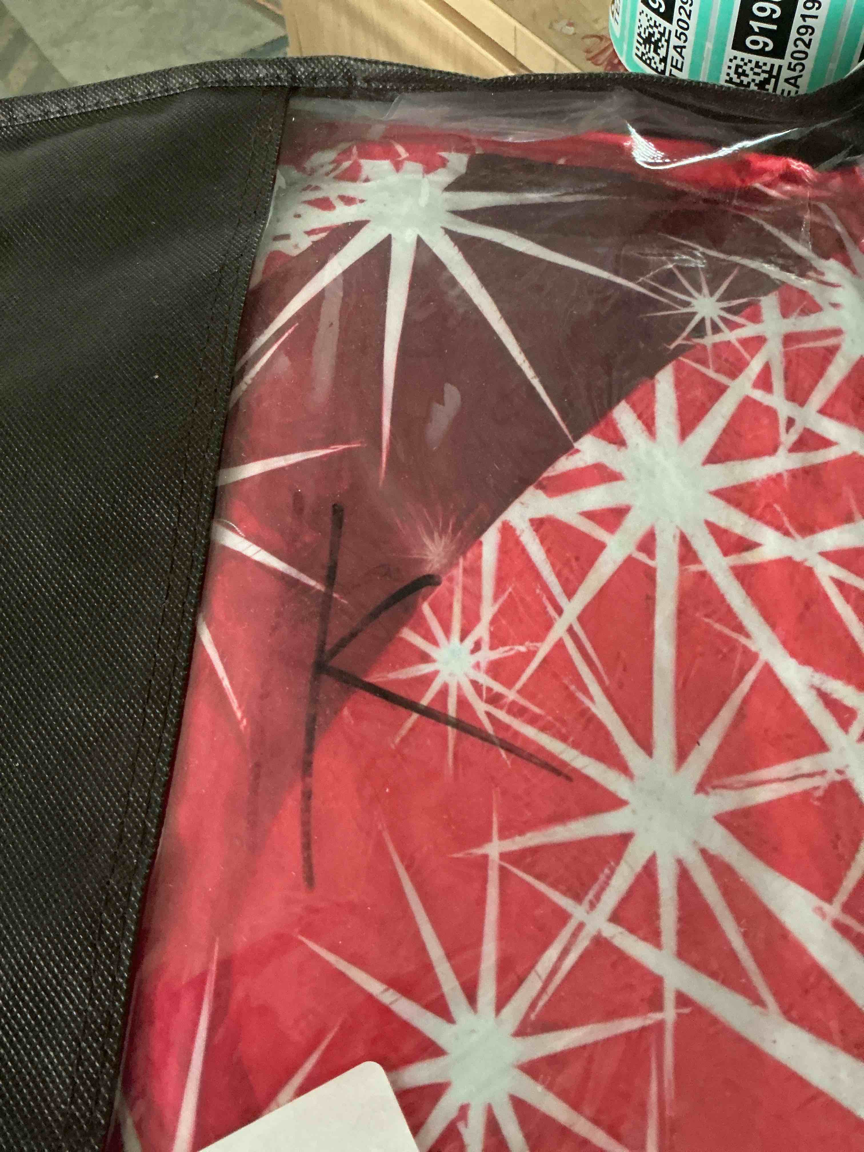 Condition photo showing New/Like New for funny red flannel blanket, super soft, queen size throw blanket, old-school style (50"x40")