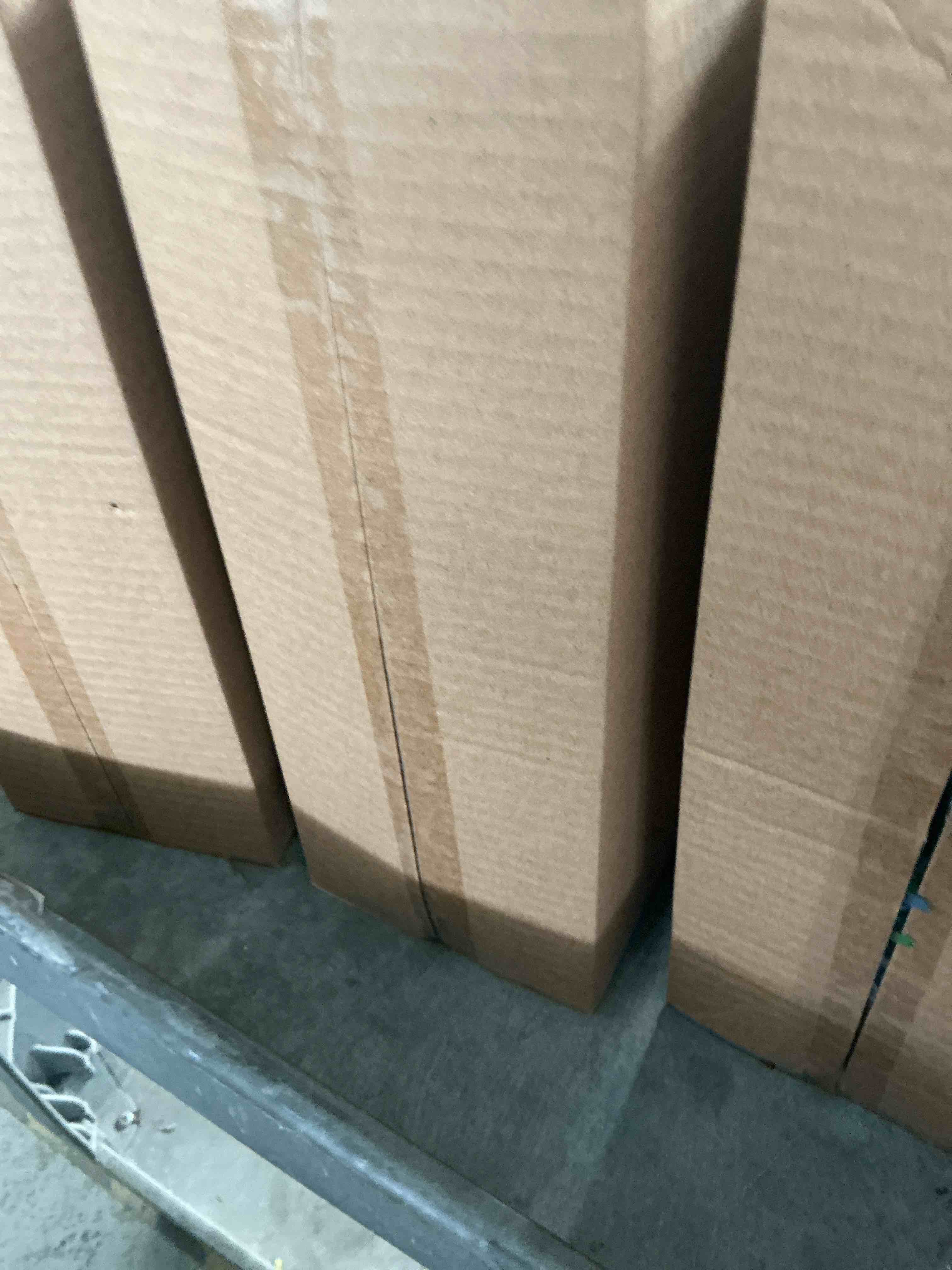Condition photo showing New/Like New for gift bow - spritz™ 4