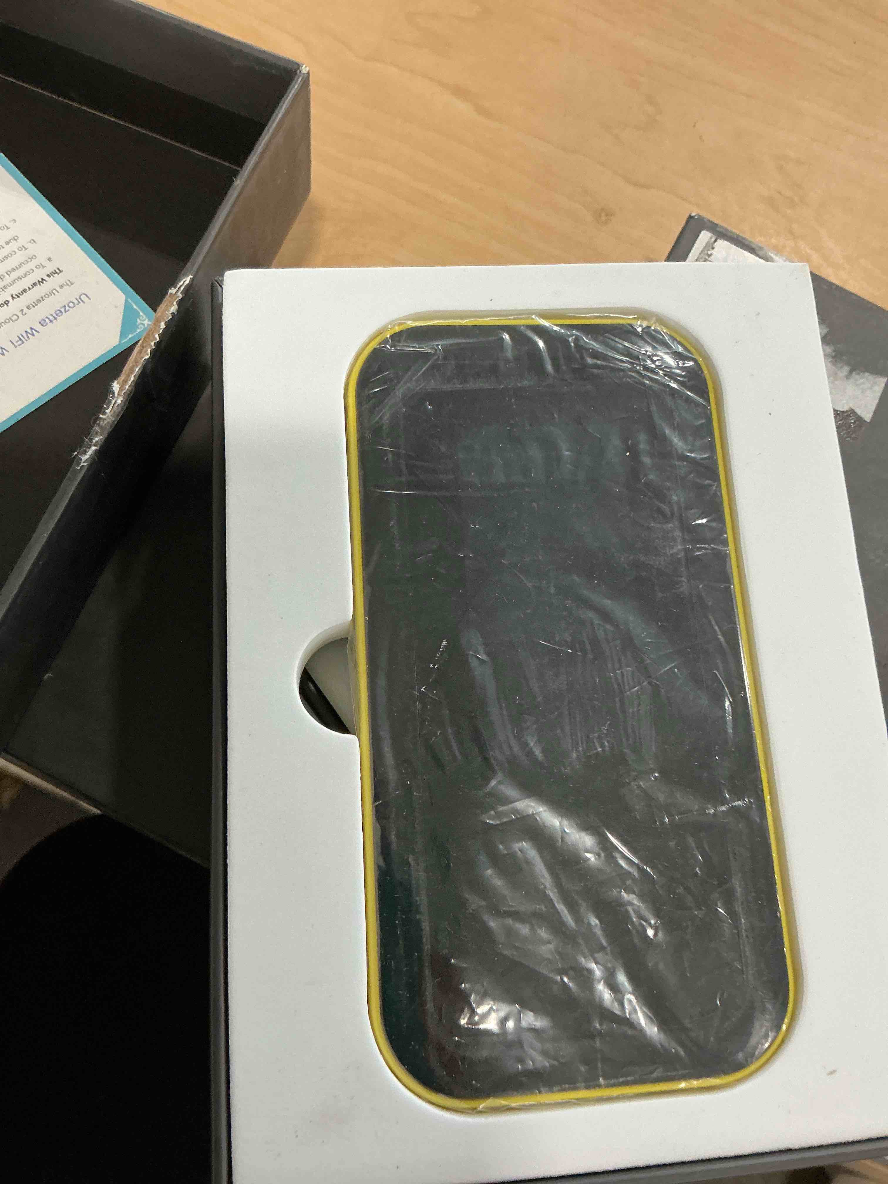 Condition photo showing New/Like New for freebot 4g lte mobile hotspot router - preloaded with 5gb usa data (30 days), portable wifi for international travel in 150+ countries, sim-free multi-carrier access, no contract required