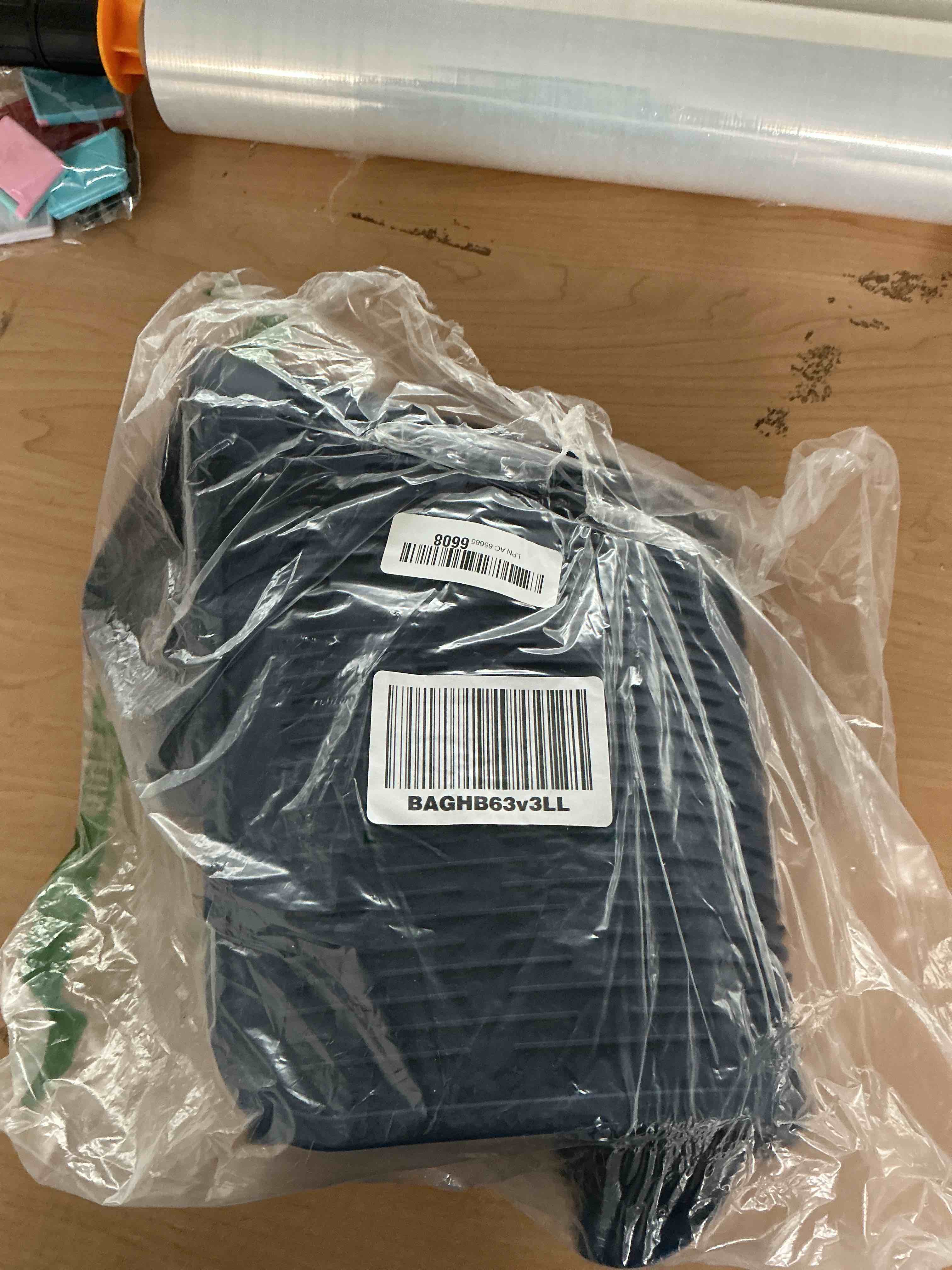 Condition photo showing New/Like New for micoyang silicone dish drying mat for multiple usage,easy clean,eco-friendly,heat-resistant silicone mat for kitchen counter or sink,refrigerator or drawer liner grey 3xl 28 inches x 18 inches