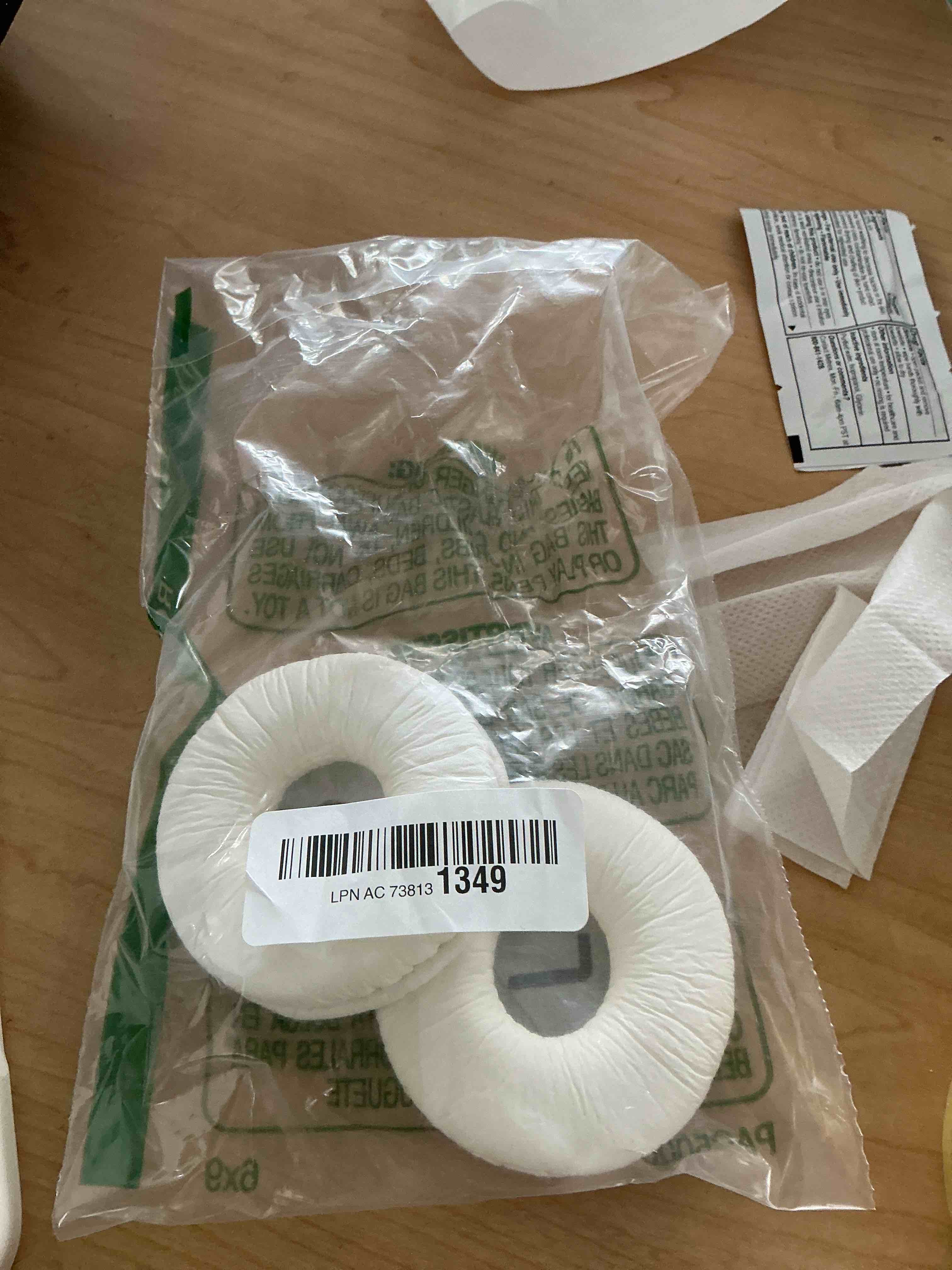 Condition photo showing New/Like New for replacement ear pads compatible with jbl tune 510bt / 520bt / 570bt / 660nc / jbl live 460nc / 670nc / jr310bt / jr300bt, sony wh-ch520 / sony mdr-zx110 and more headphones earpads, white