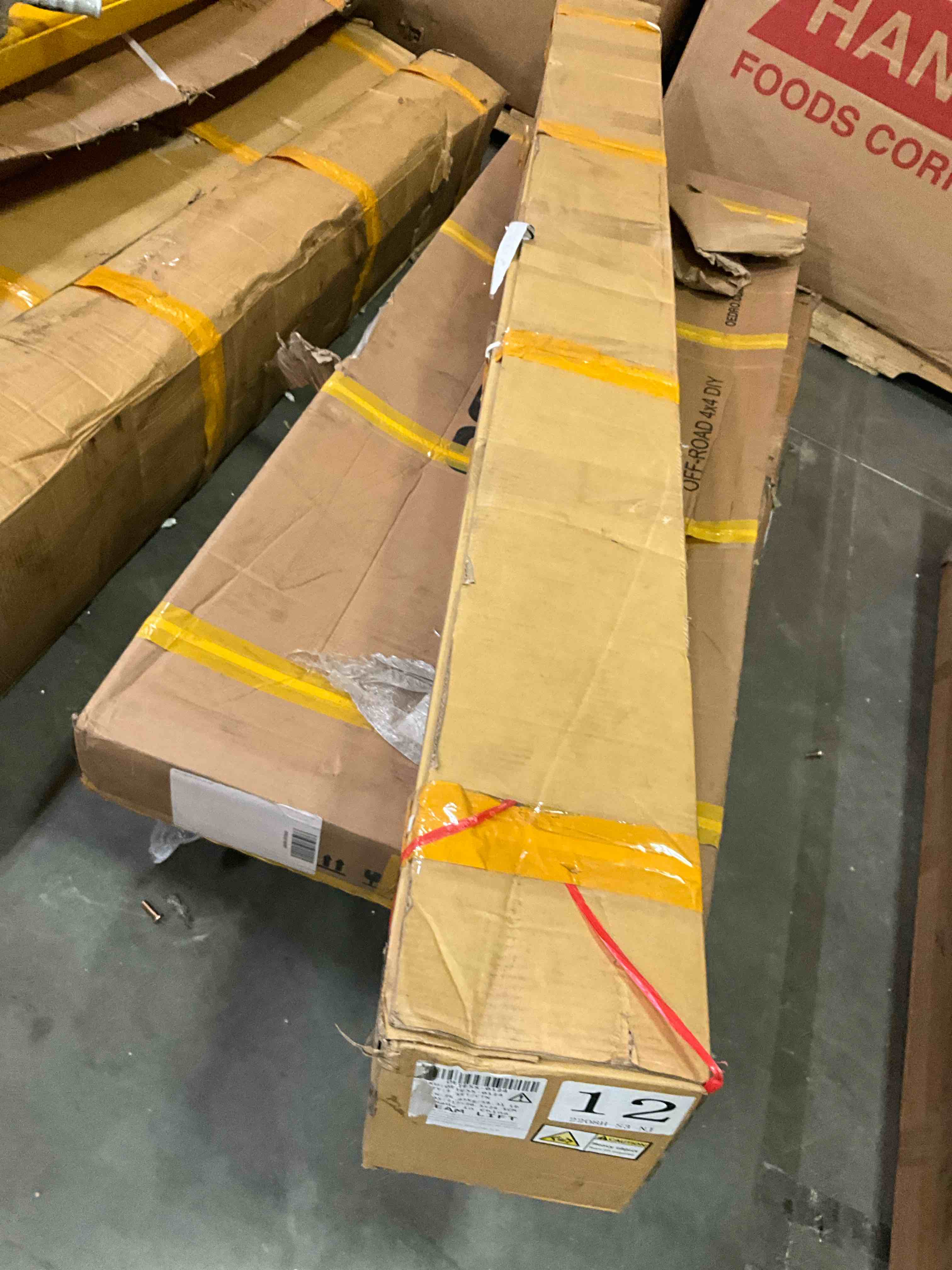 https://s3.amazonaws.com/lotting-images-prod/OETESS-0124_1732722458573.jpeg