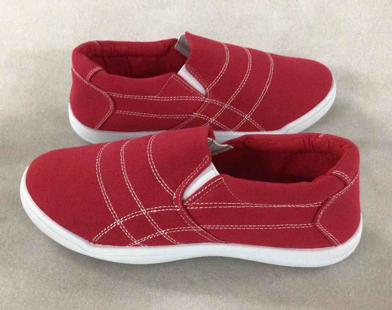 Women’s Comfortease Slip-Ons , Red/White. 11w