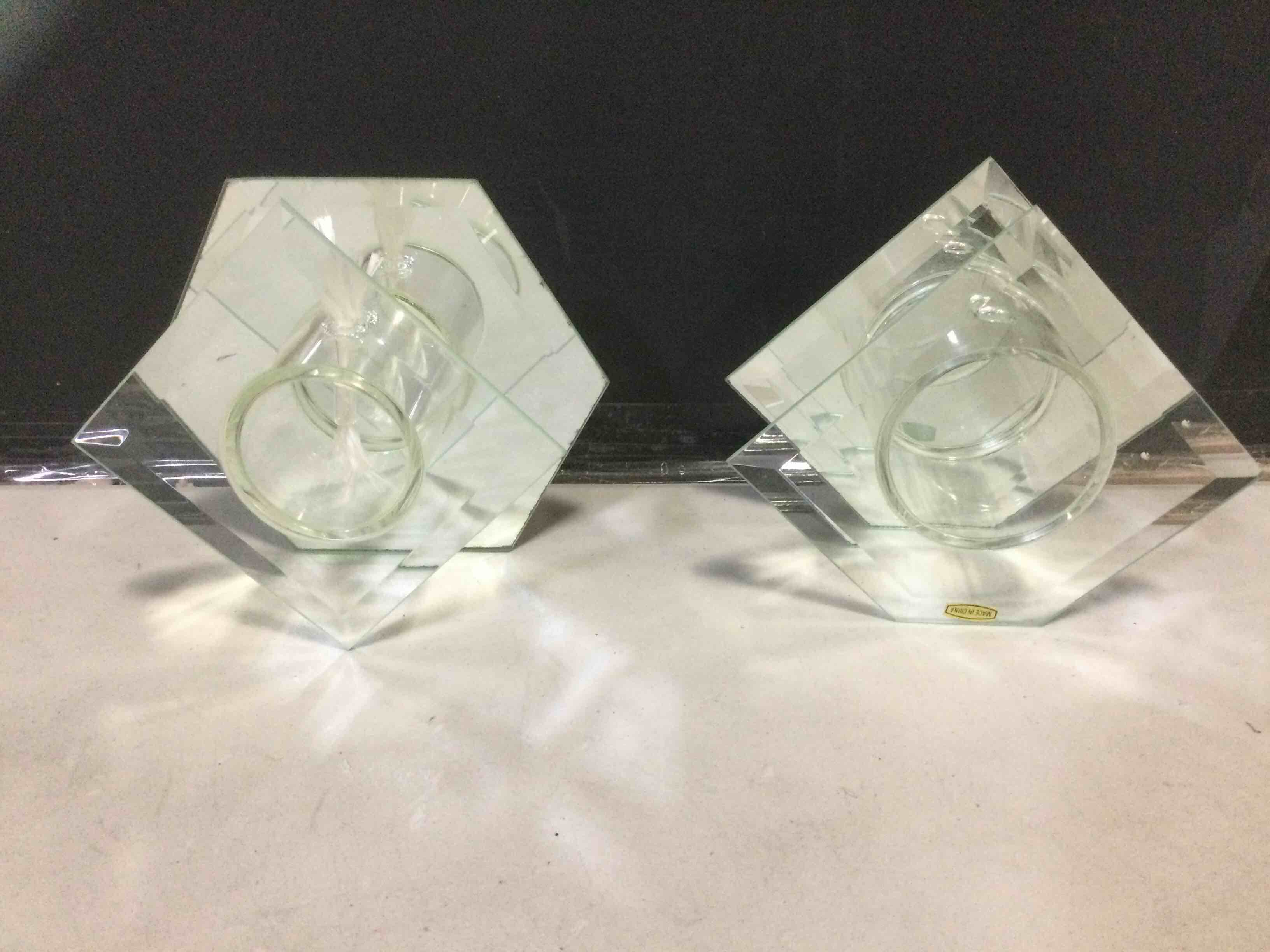 Glass And Mirror Oil Diffuser Geometric Designs (Styles Vary)