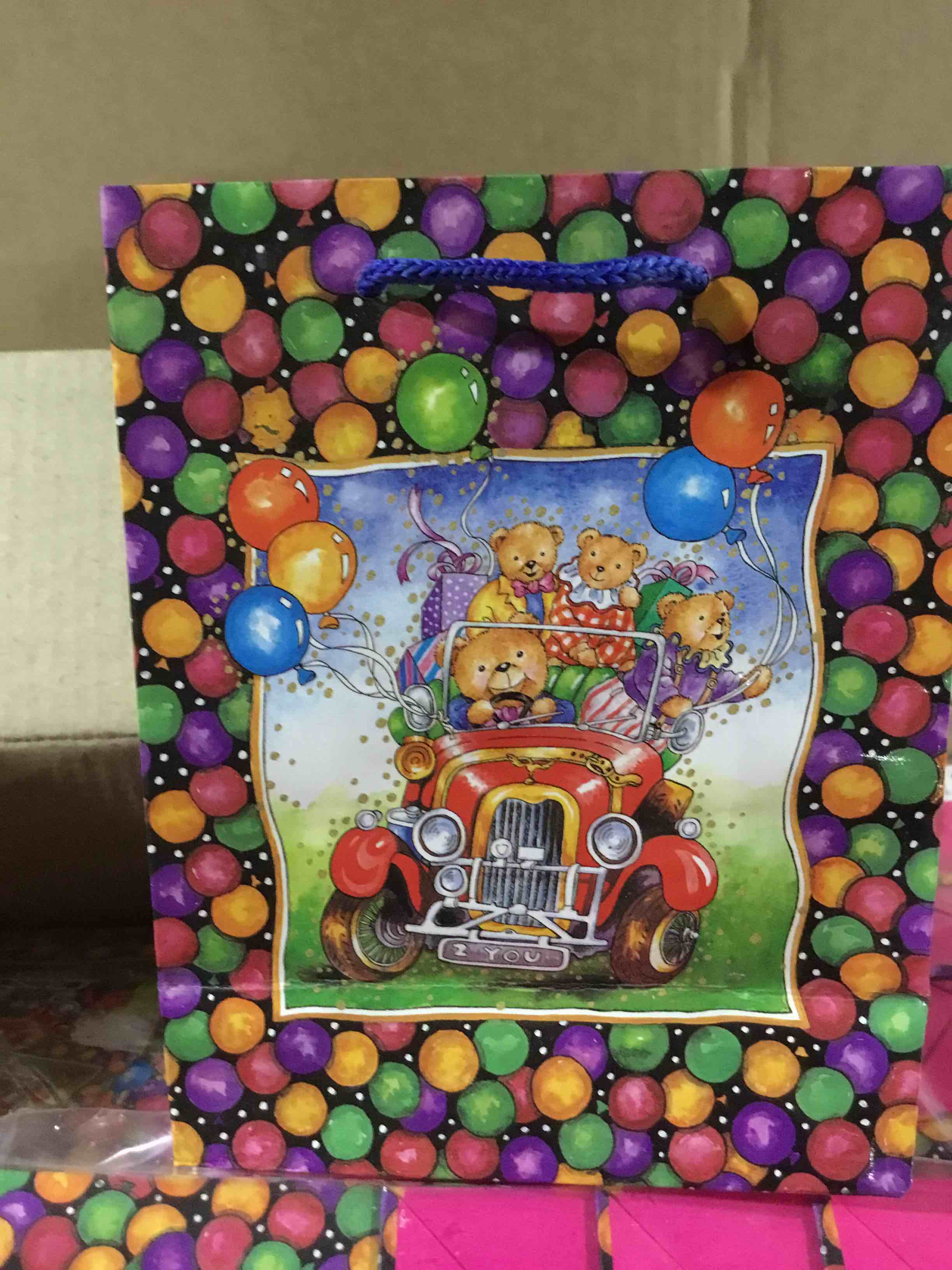 Condition photo showing New/Like New for Box of 264 Small Gift Bags Bears Balloons