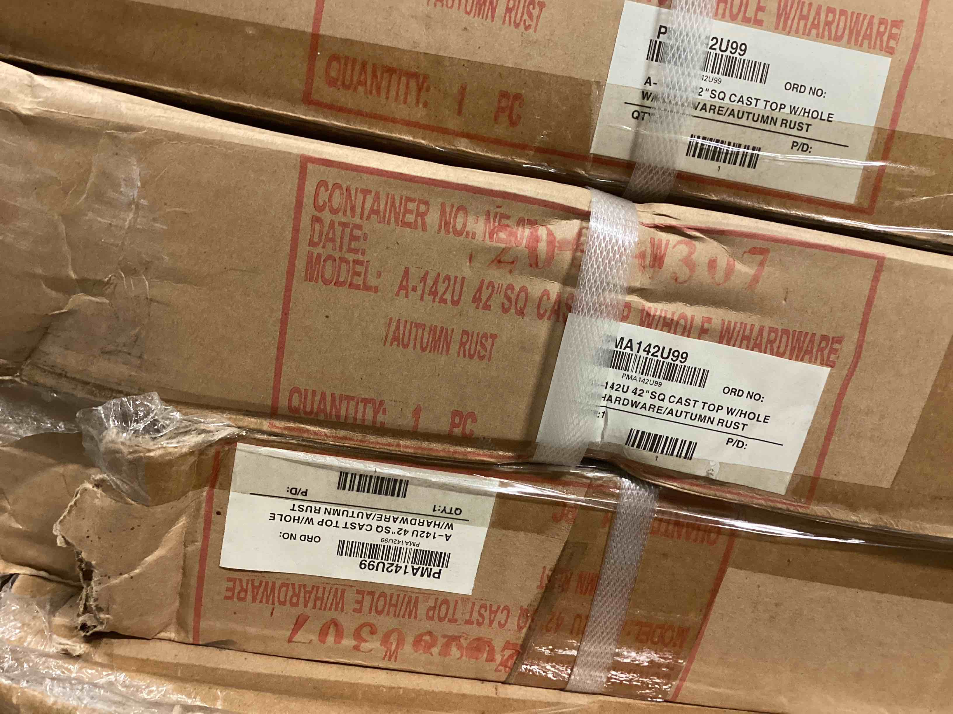 https://s3.amazonaws.com/lotting-images-prod/PMA142U99_1756054503146.jpeg