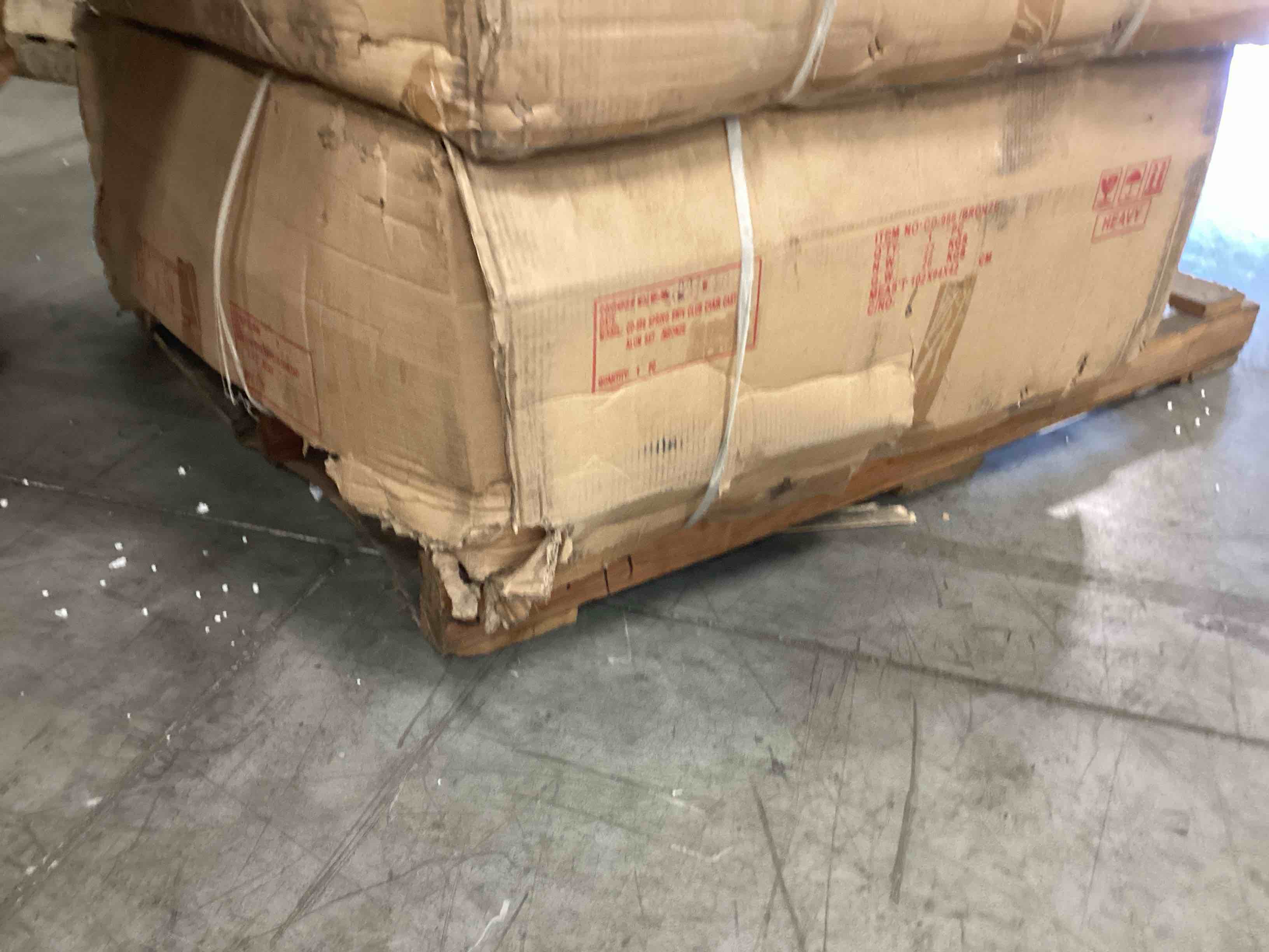 https://s3.amazonaws.com/lotting-images-prod/PMCD98615_1755893641691.jpeg
