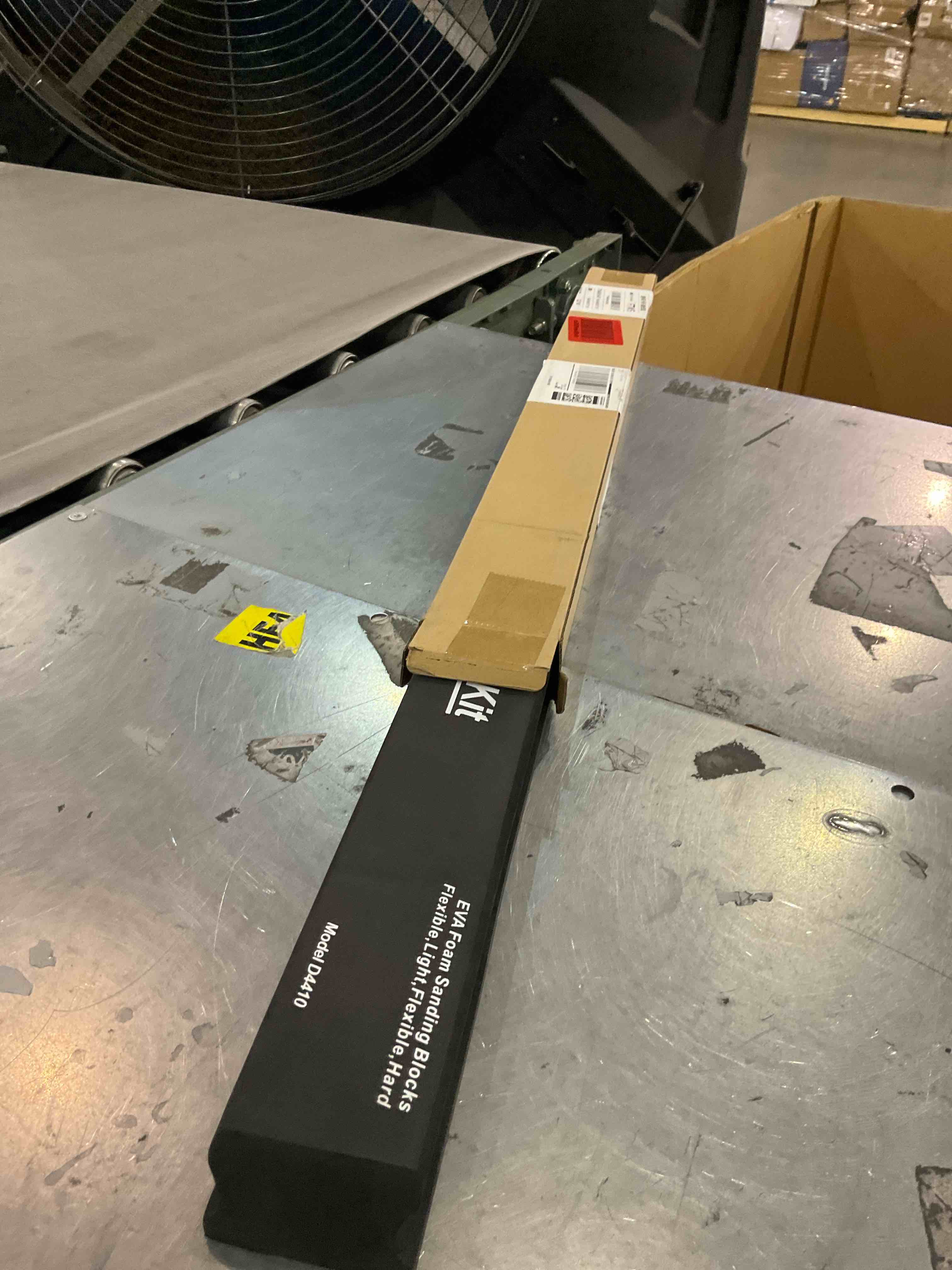 https://s3.amazonaws.com/lotting-images-prod/PNK2472948_1750936612335.jpeg