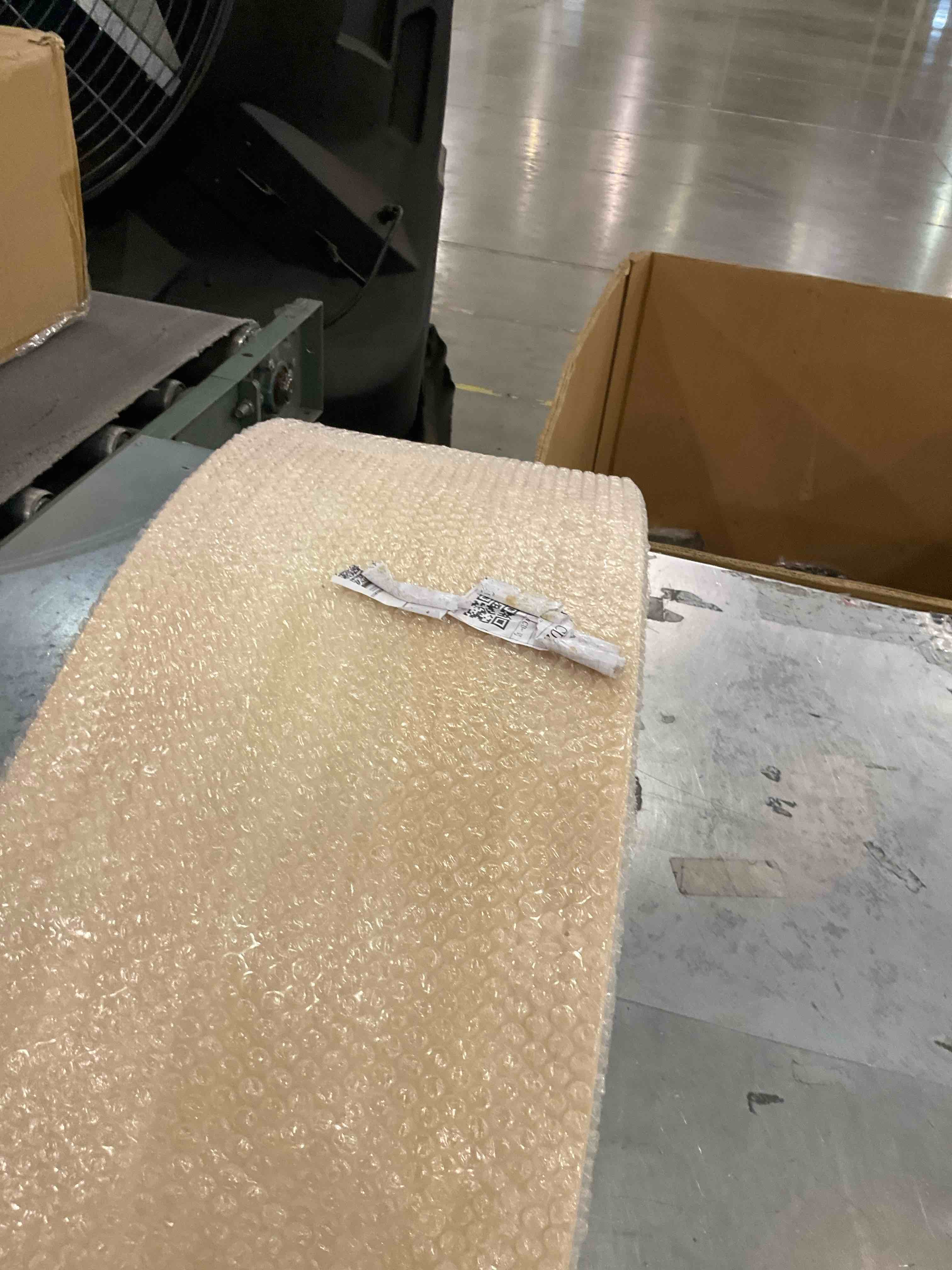 https://s3.amazonaws.com/lotting-images-prod/PNK2487120_1751474958133.jpeg