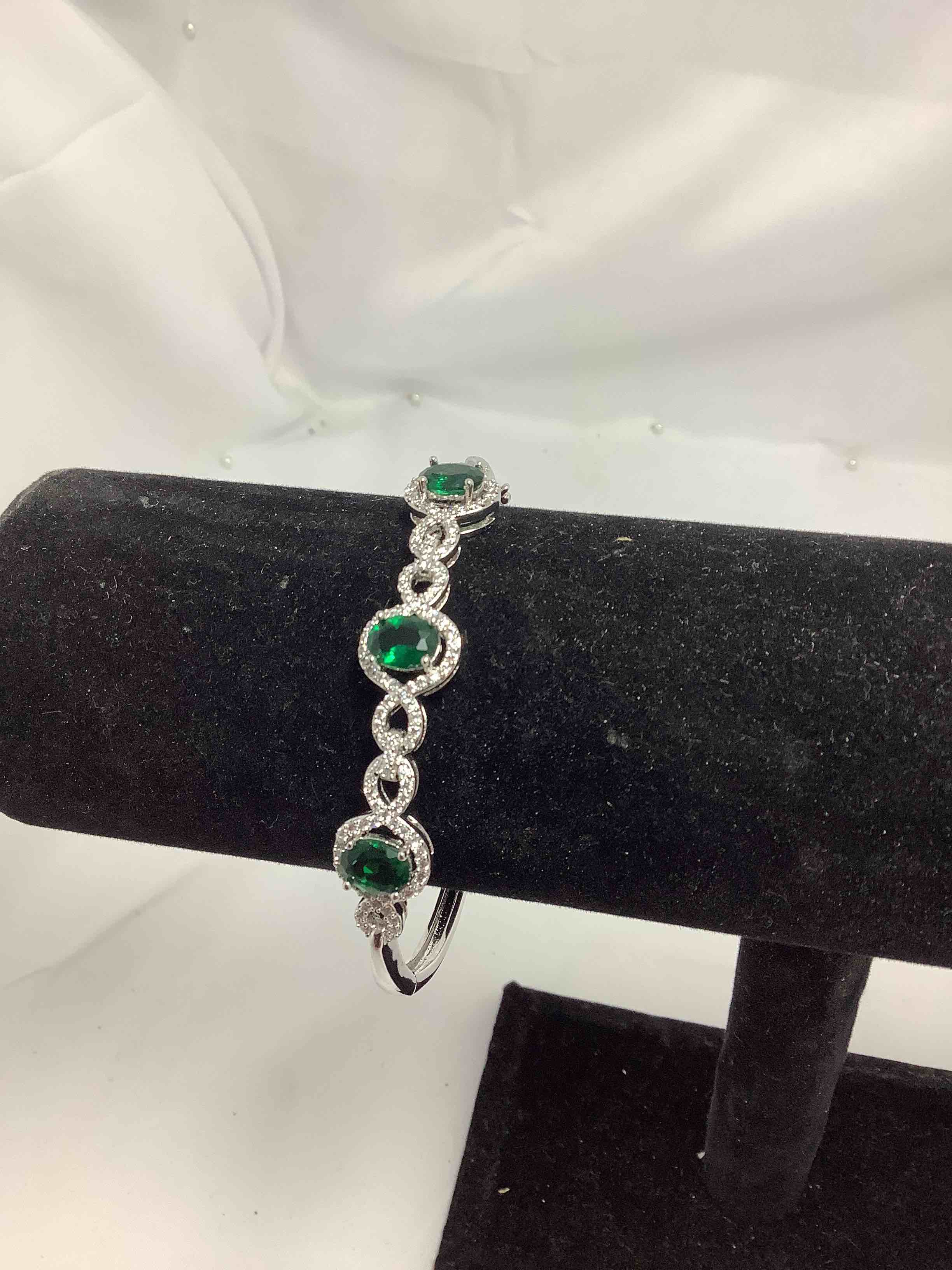 Emerald Bangle Bracelet