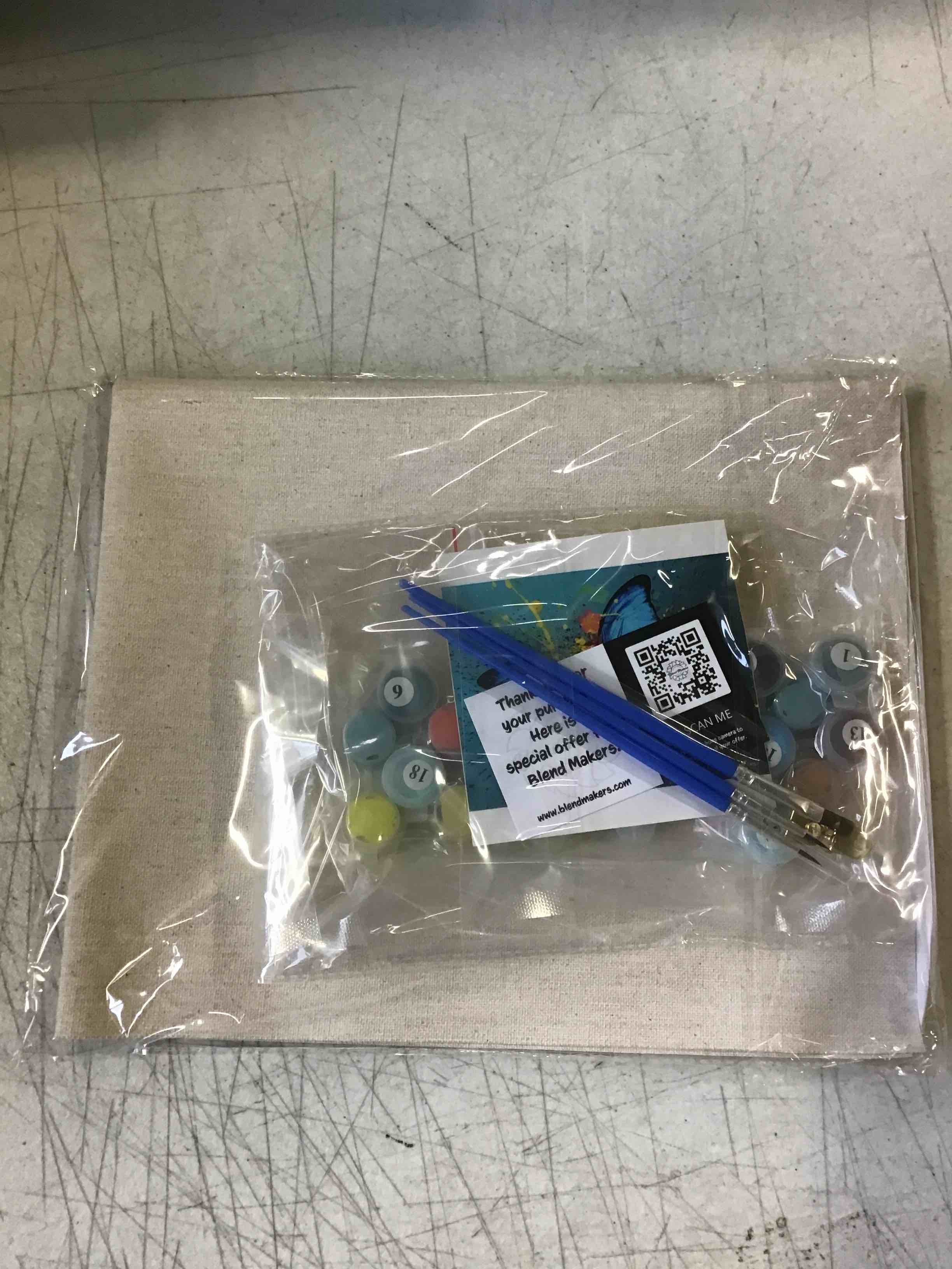 https://s3.amazonaws.com/lotting-images-prod/RED5353775_1690457580918.jpeg