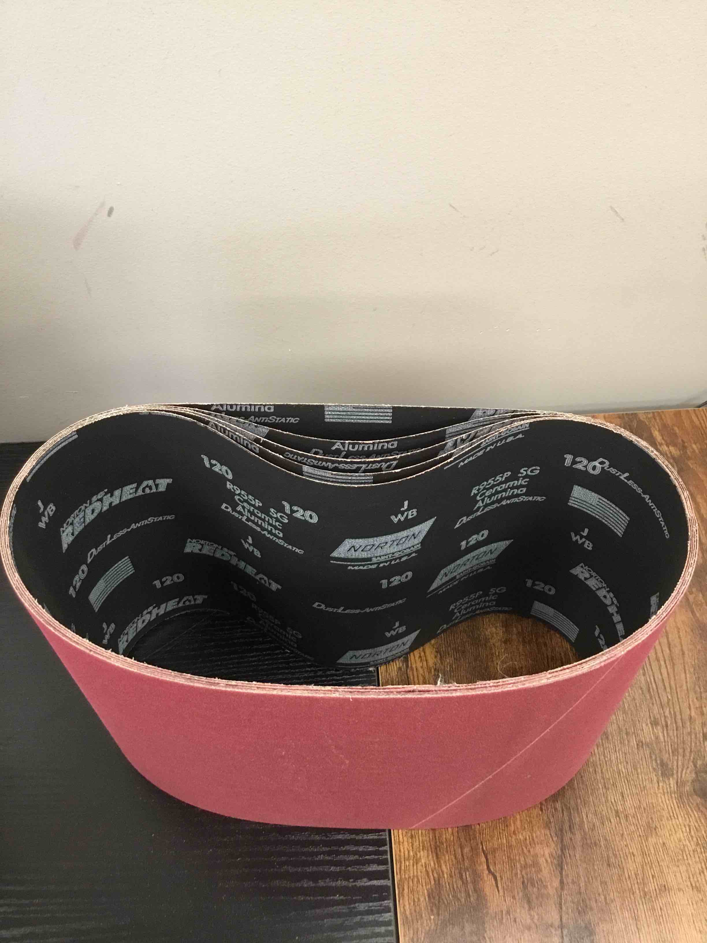 https://s3.amazonaws.com/lotting-images-prod/Red-Heat-Sanding-Belts_1775238867256.jpeg