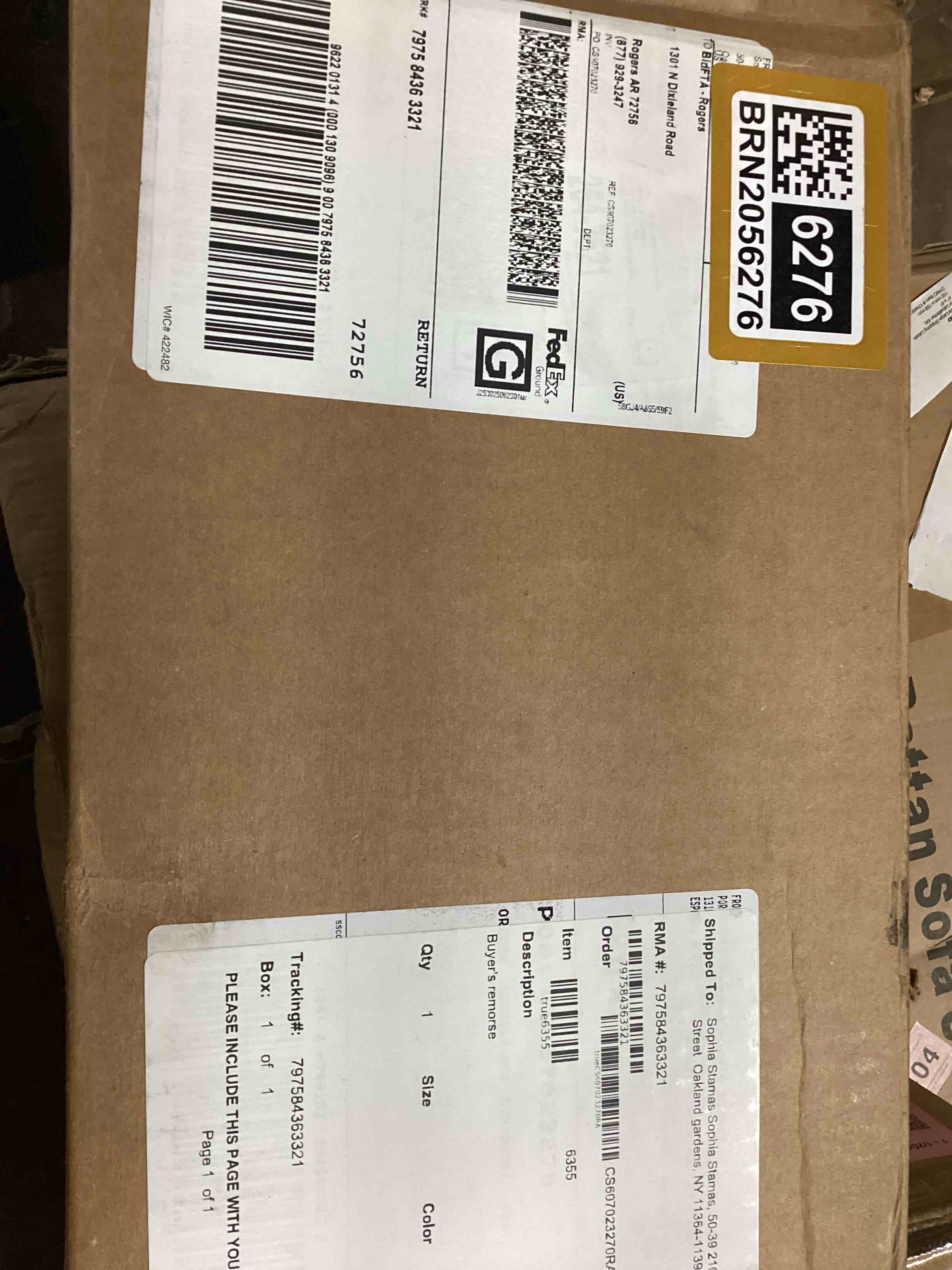 https://s3.amazonaws.com/lotting-images-prod/RustDustWanderlust/BRN2056276_1759688556799.jpeg