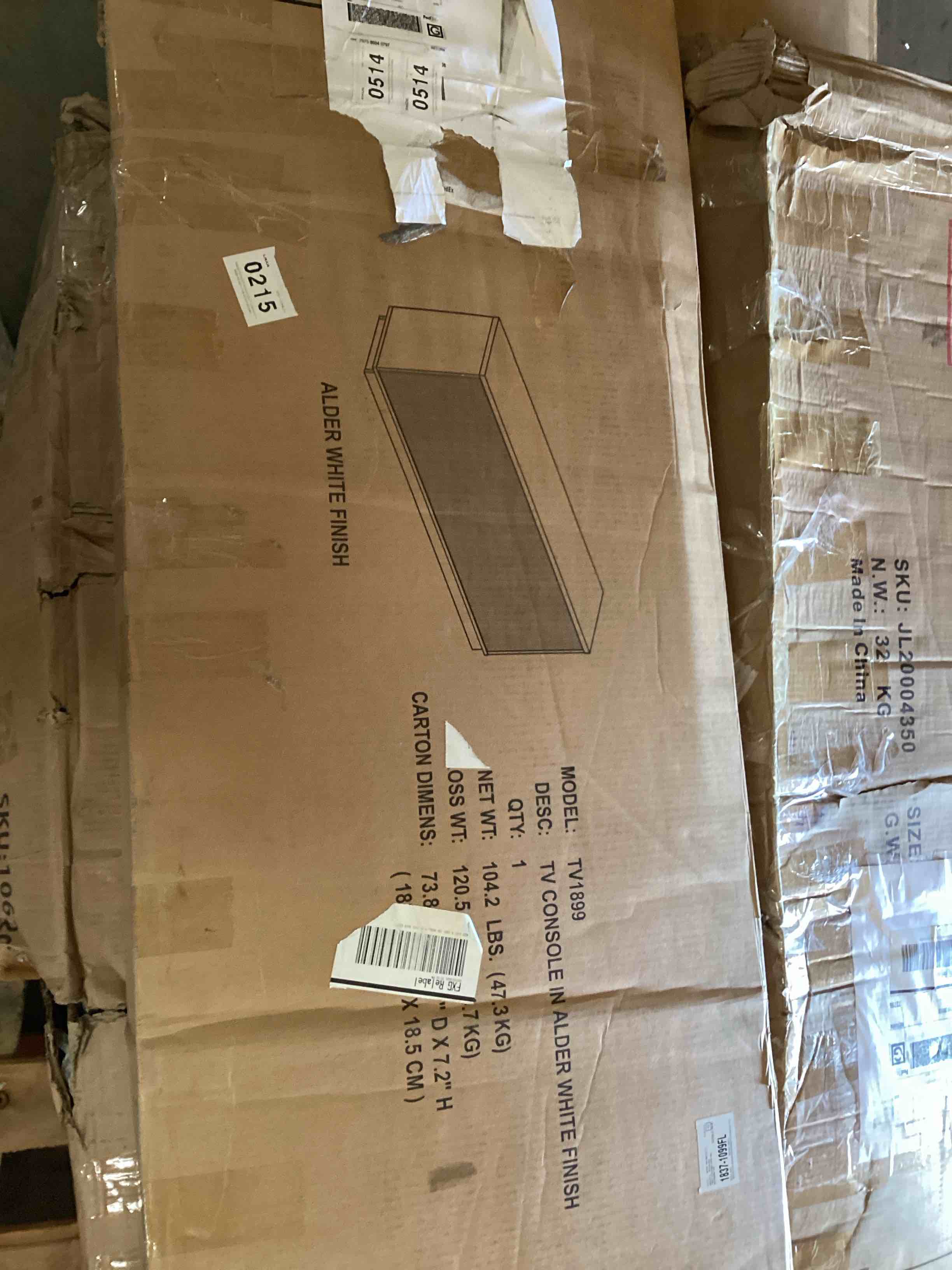 https://s3.amazonaws.com/lotting-images-prod/RustDustWanderlust/BRN2056615_1760046991229.jpeg