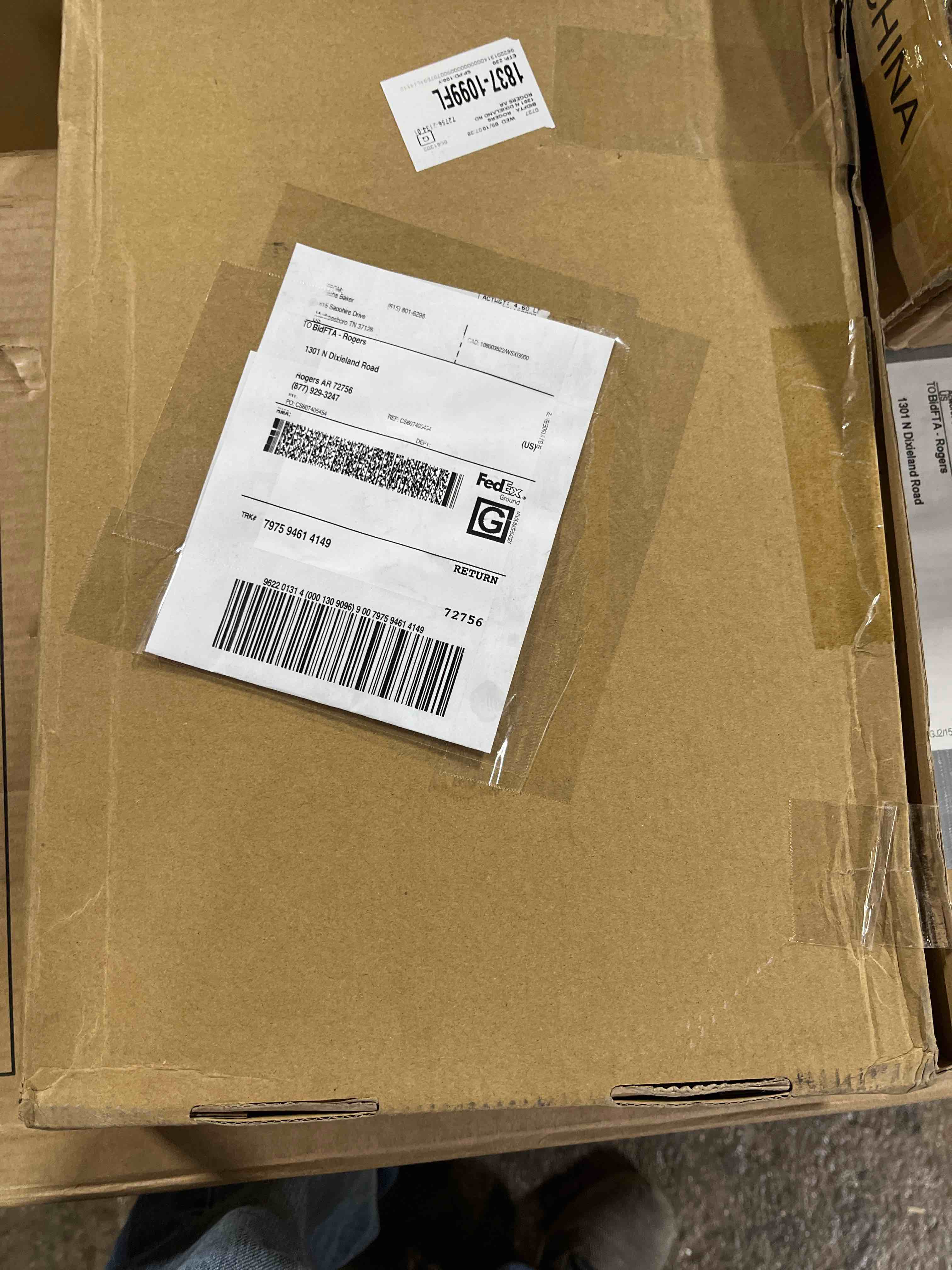 https://s3.amazonaws.com/lotting-images-prod/RustDustWanderlust/BRN2056855_1760212651802.jpeg