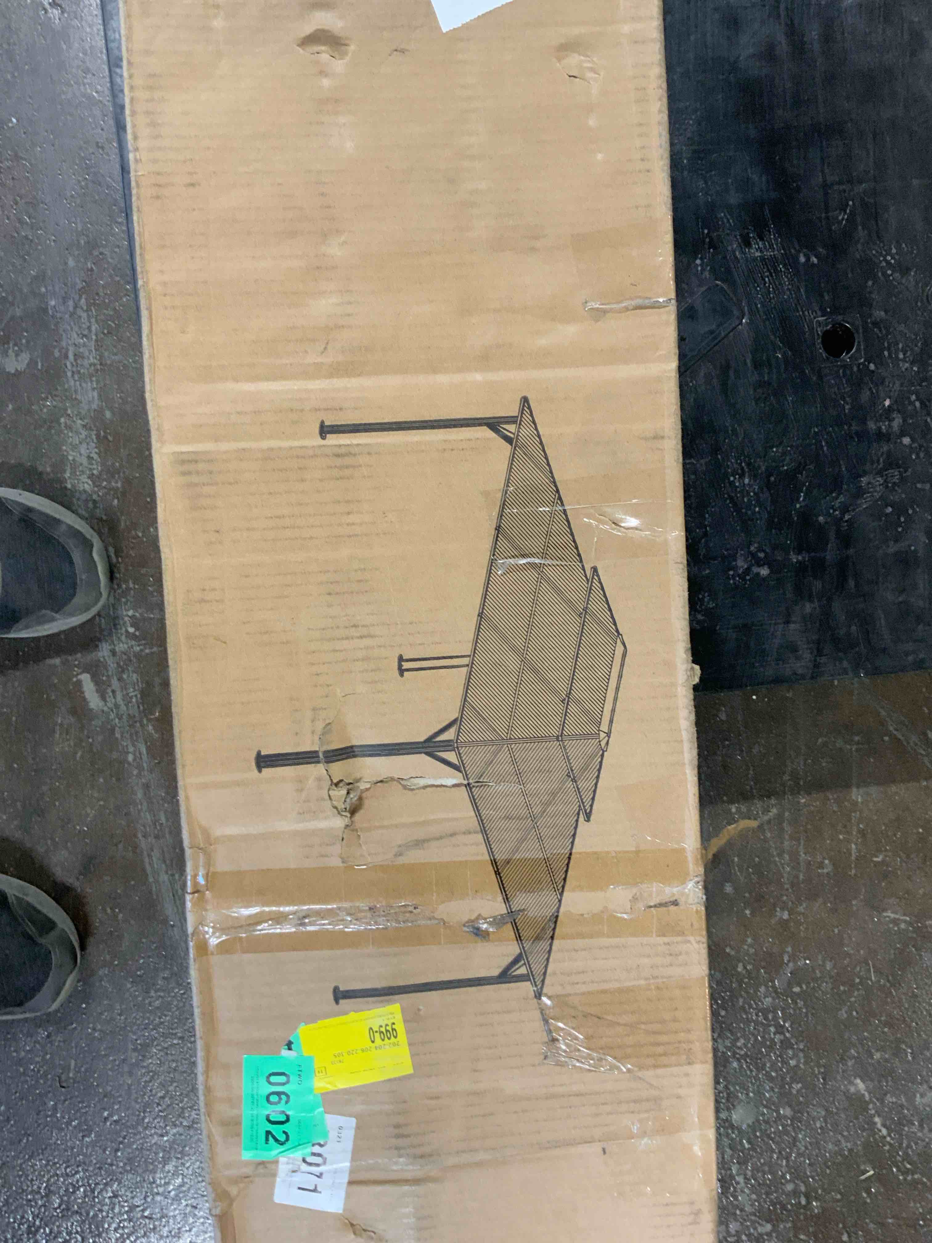 https://s3.amazonaws.com/lotting-images-prod/RustDustWanderlust/BRN2056995_1760551119497.jpeg
