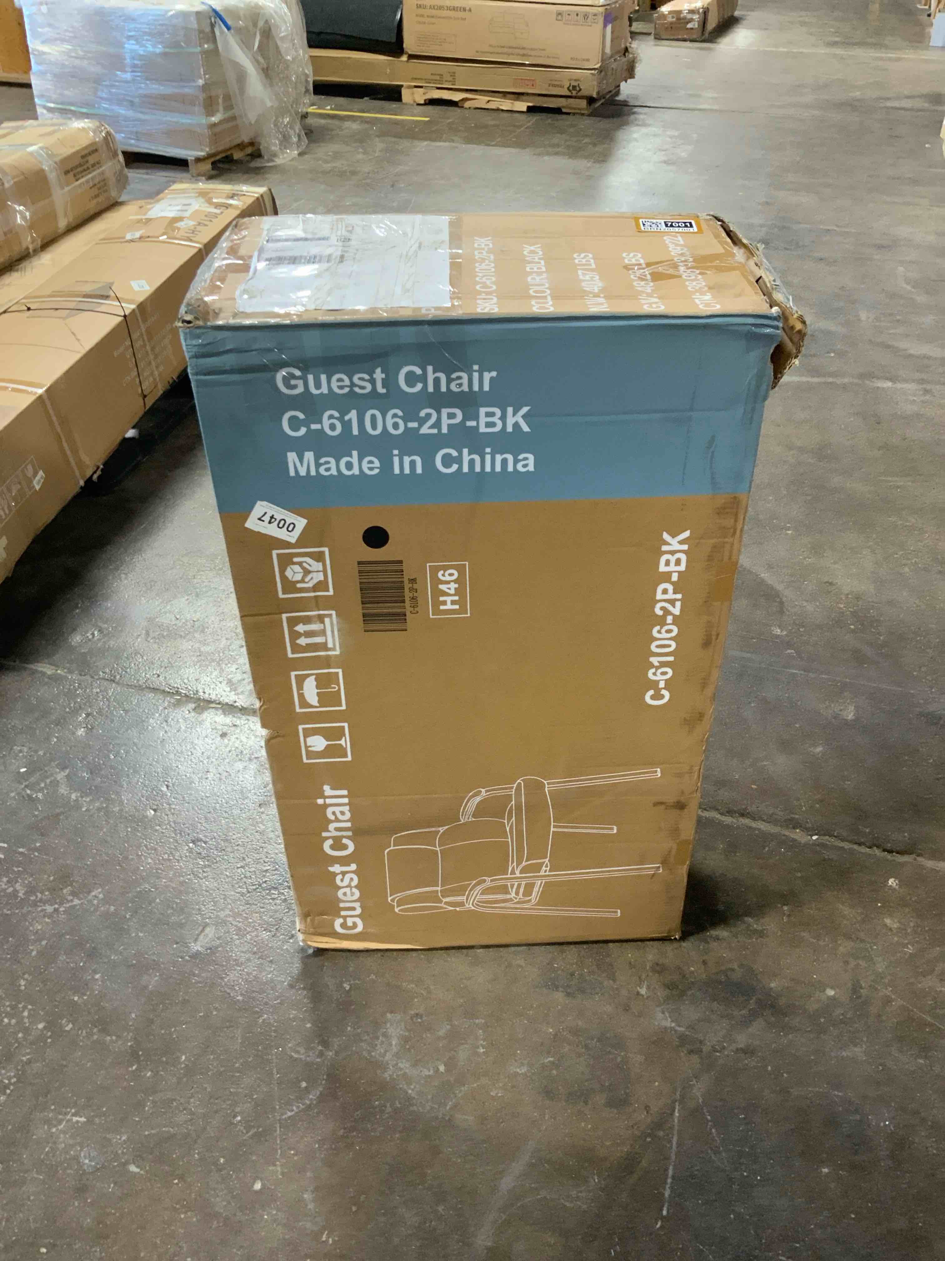 Stackable Leather Seat Waiting Room Chair with Metal Frame