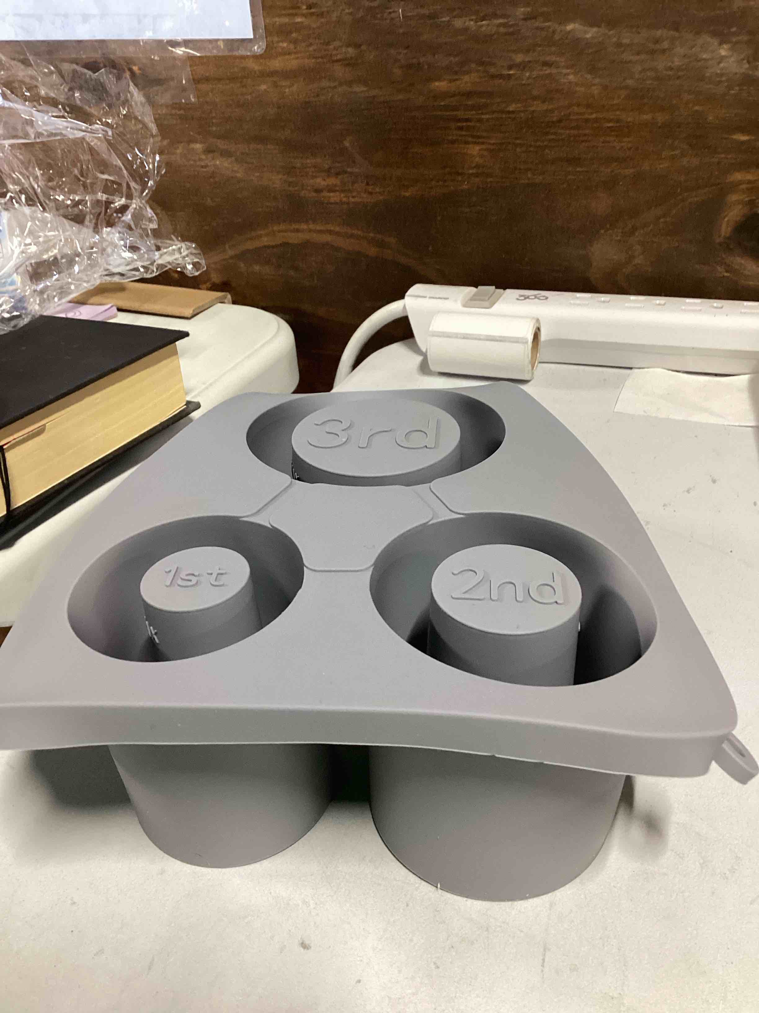 ice cubes for your tumbler