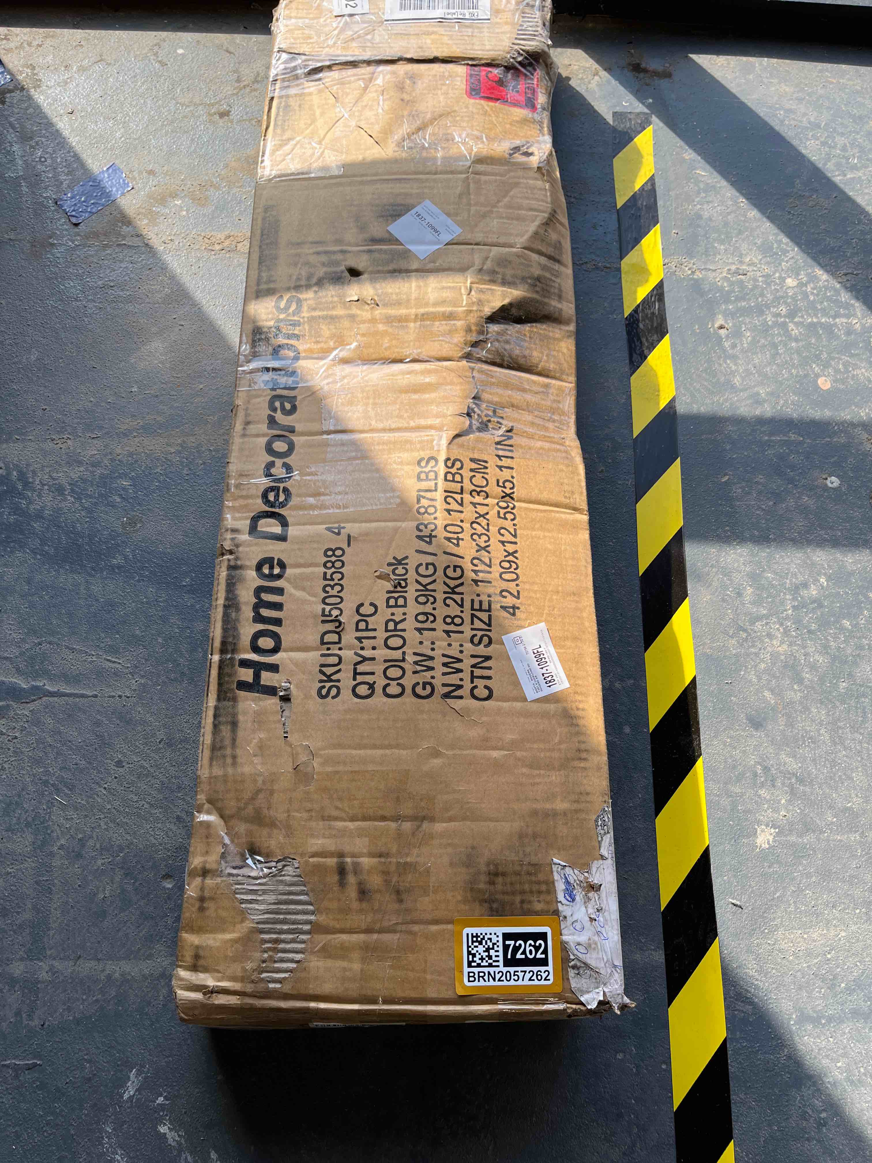 https://s3.amazonaws.com/lotting-images-prod/RustDustWanderlust/BRN2057262_1760802793138.jpeg