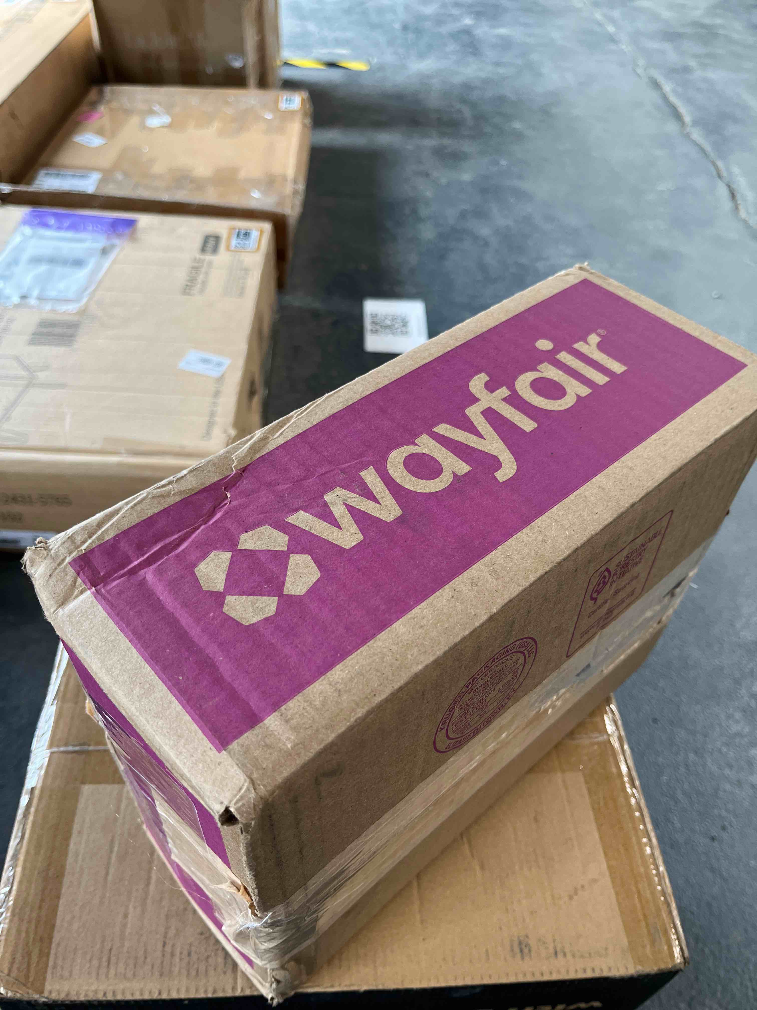 https://s3.amazonaws.com/lotting-images-prod/RustDustWanderlust/BRN2057276_1760806927168.jpeg