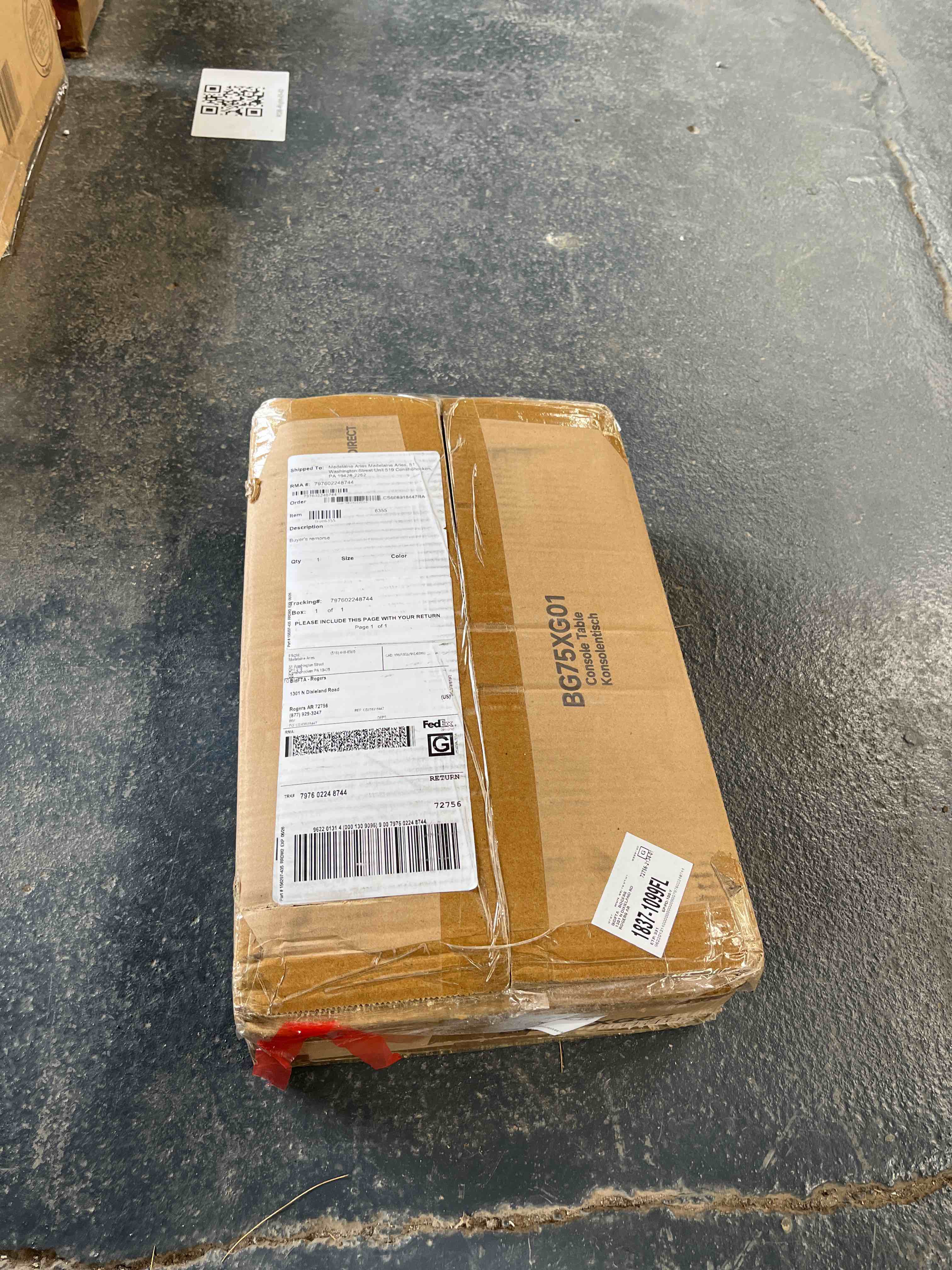 https://s3.amazonaws.com/lotting-images-prod/RustDustWanderlust/BRN2057280_1760807642505.jpeg