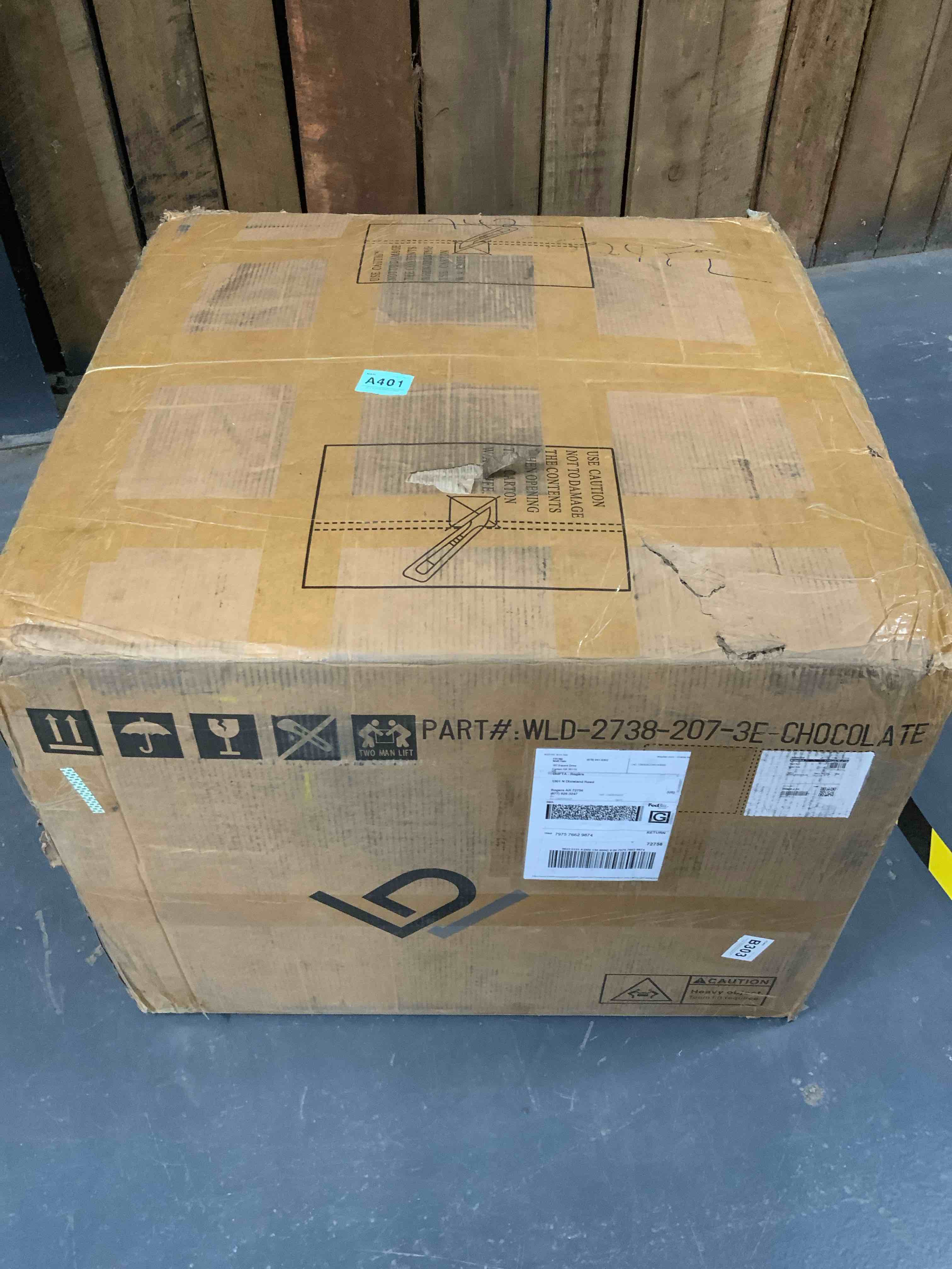 https://s3.amazonaws.com/lotting-images-prod/RustDustWanderlust/BRN2057309_1760821408422.jpeg