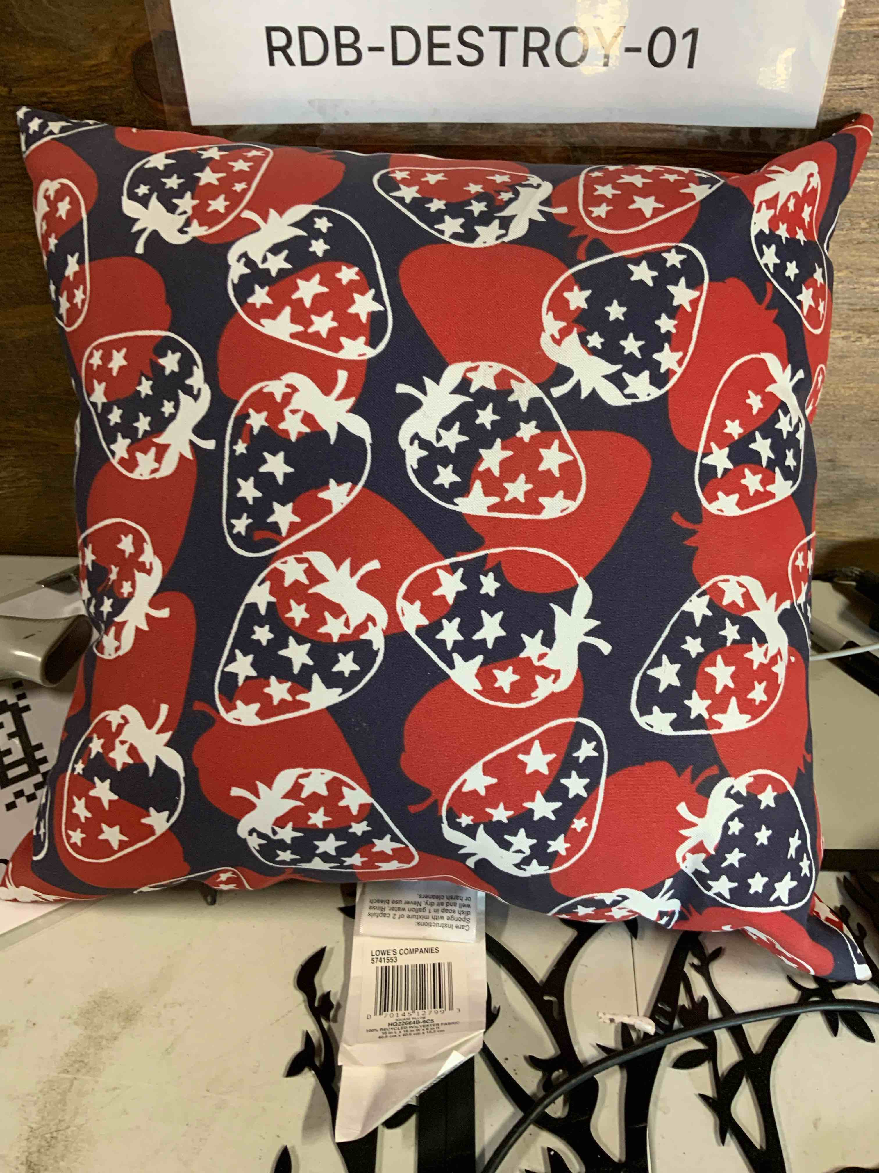 Strawberry Pillow 