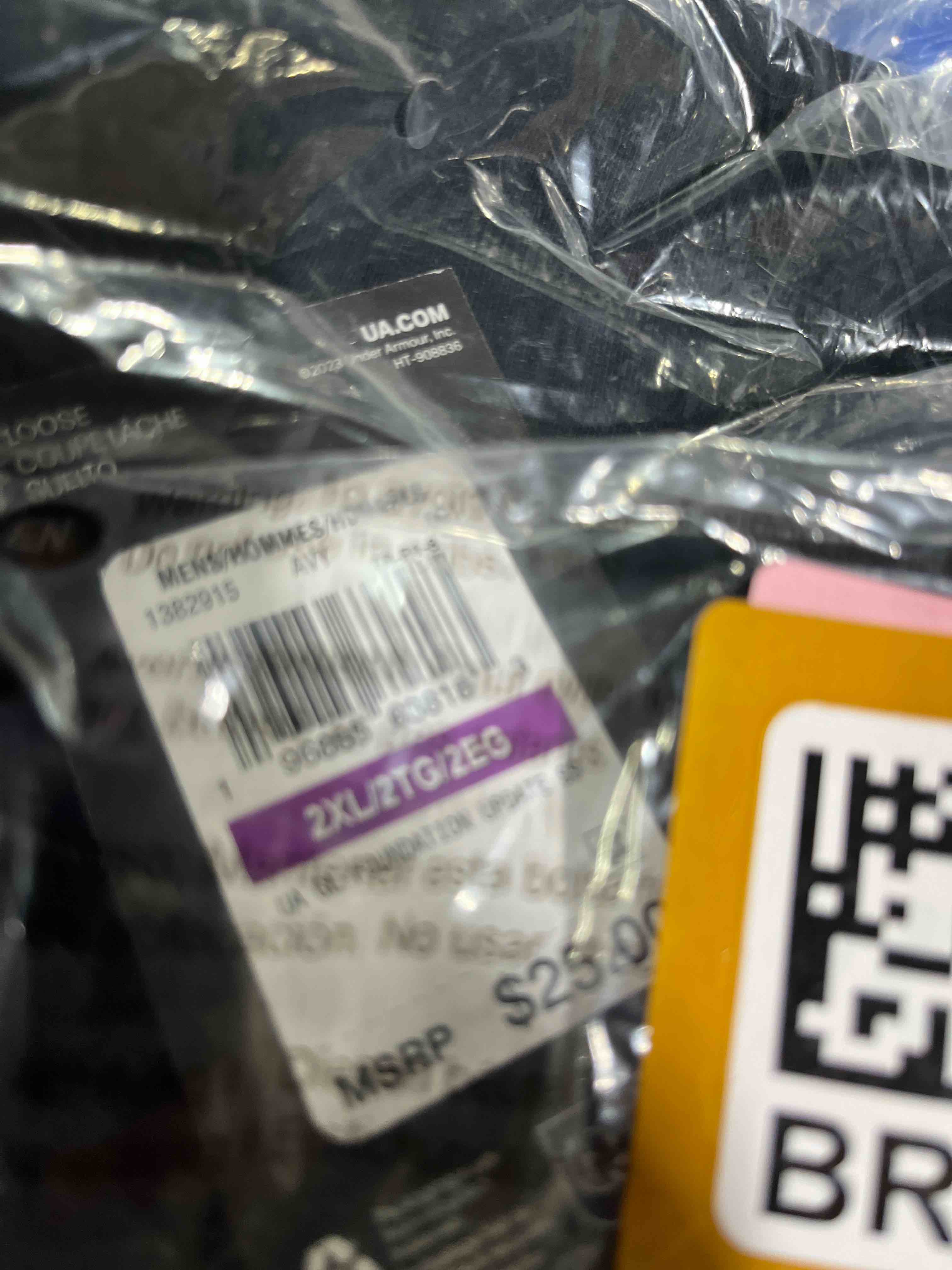 Condition photo showing New/Like New for UA Mens Global T-Shirt