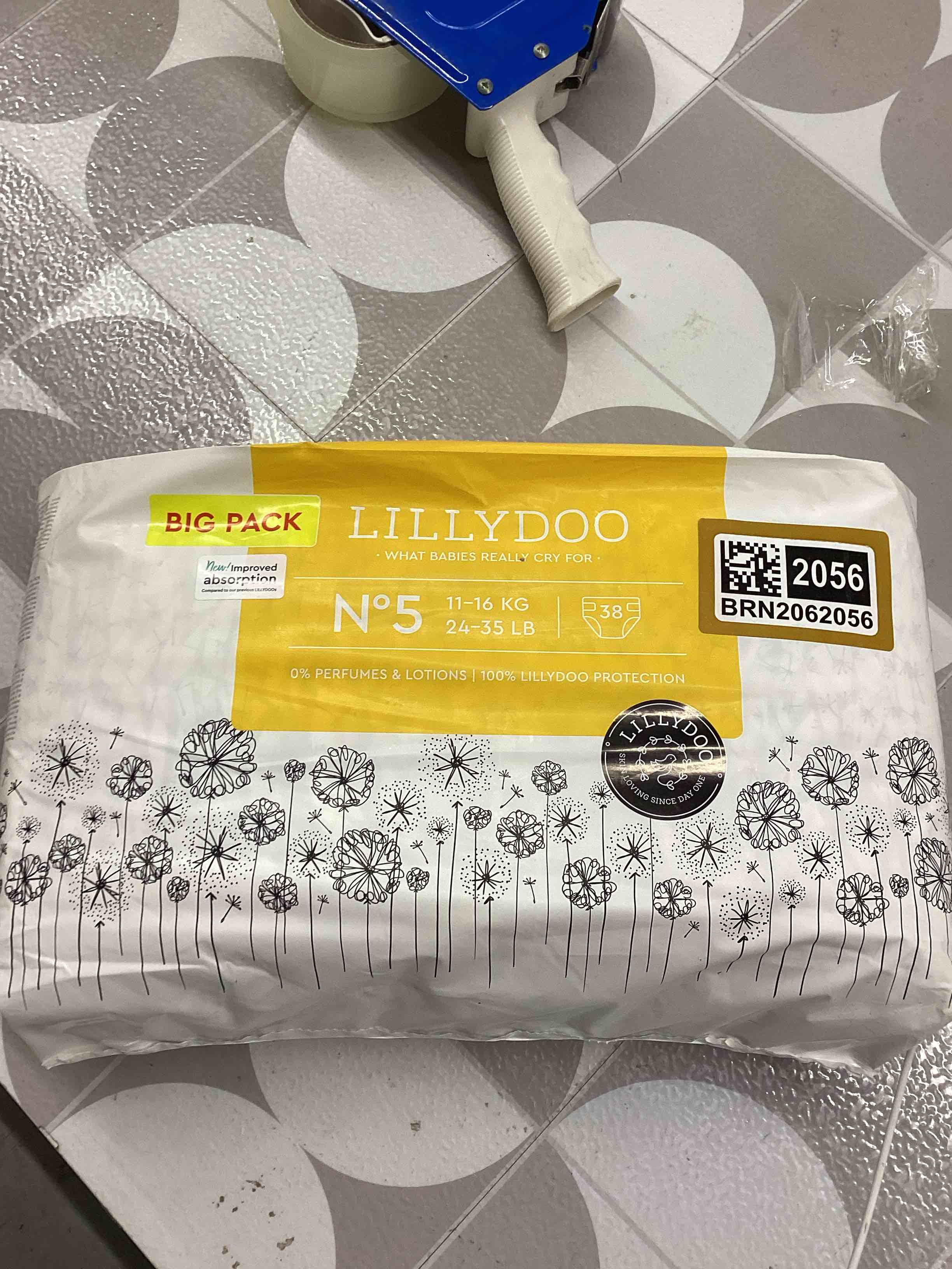 Diapers - Size 5 (24-35 lbs), Half-Monthly Supply (38 Count), Skin-Friendly, Ultrasoft, Chlorine-Free, Snug Fit & Absorbent Pull On Diapers