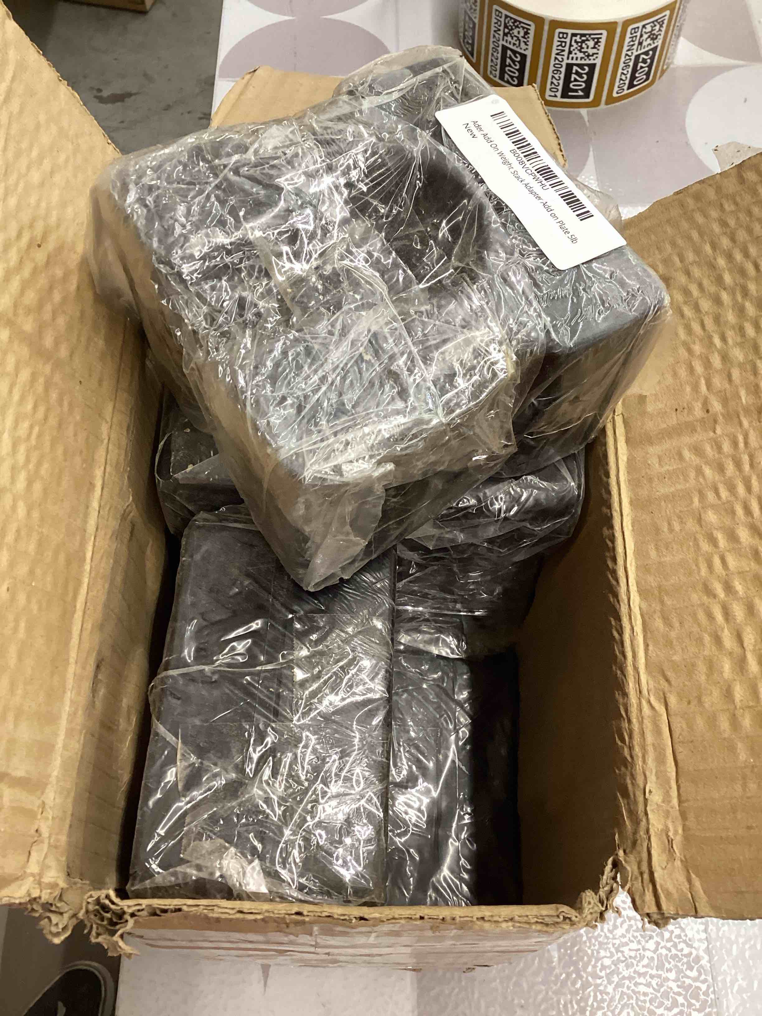 https://s3.amazonaws.com/lotting-images-prod/RustDustWanderlust/BRN2062193_1743090362576.jpeg