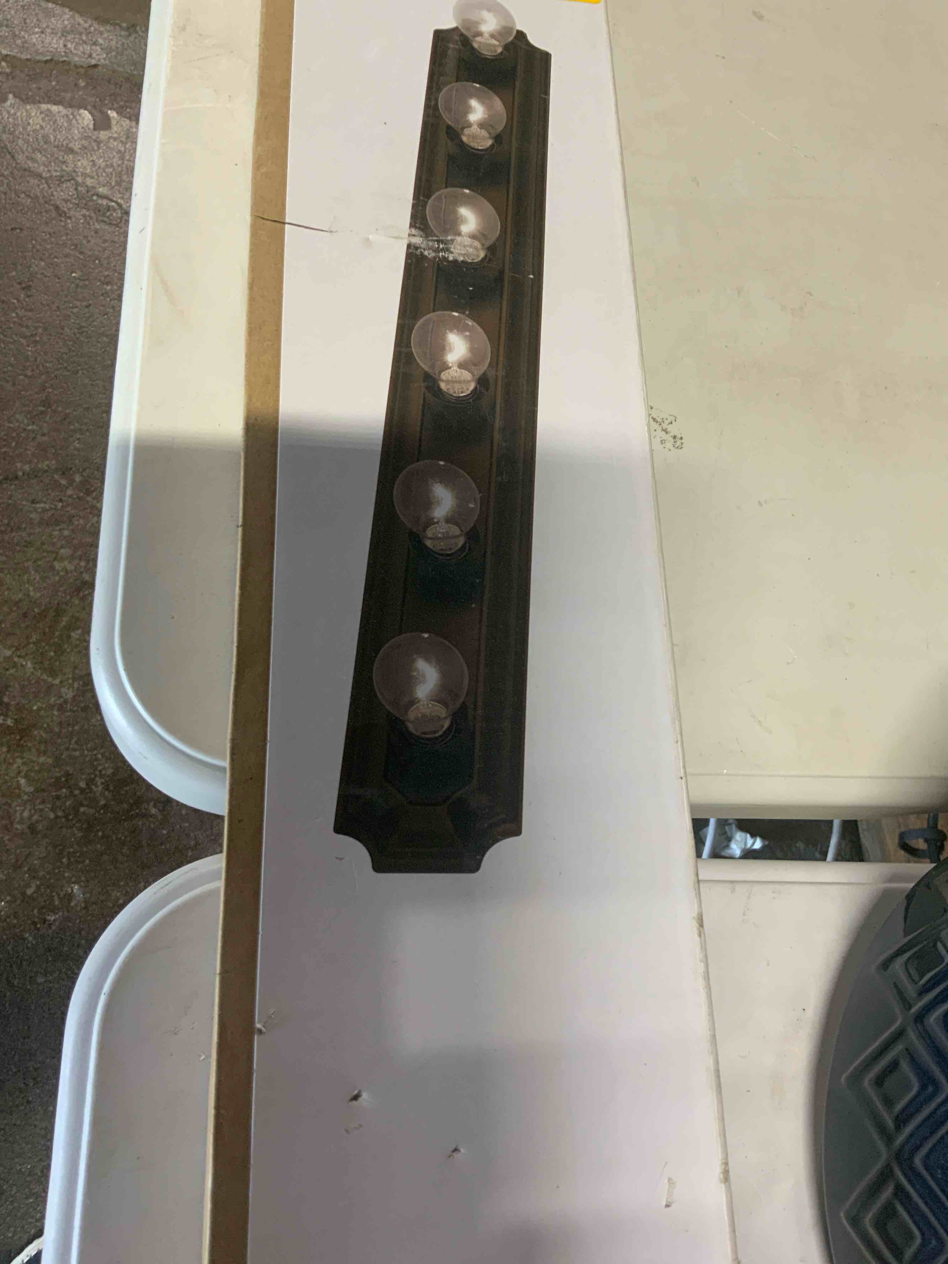 Project Source 6-light