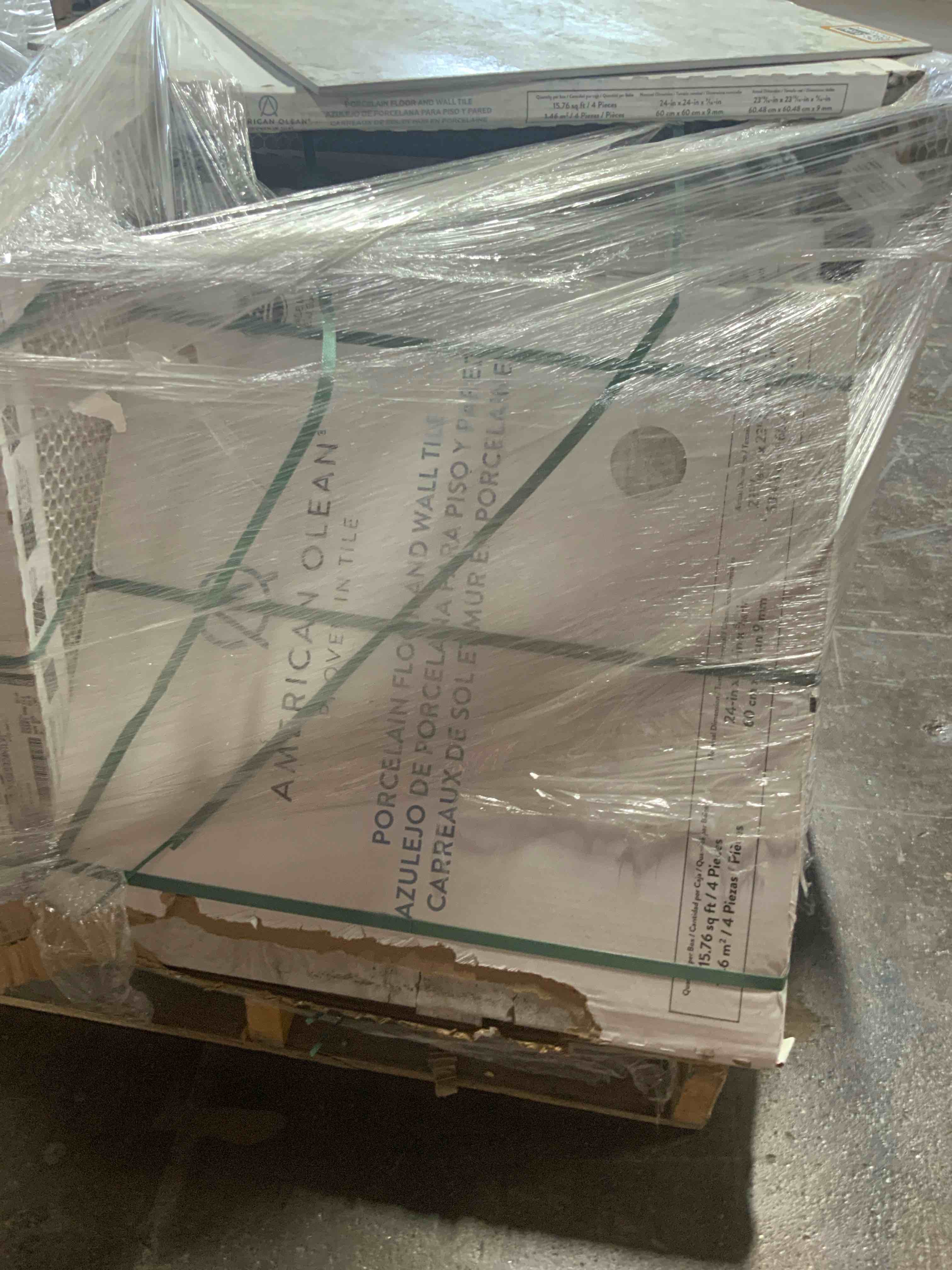 https://s3.amazonaws.com/lotting-images-prod/RustDustWanderlust/BRN2063194_1752860033692.jpeg