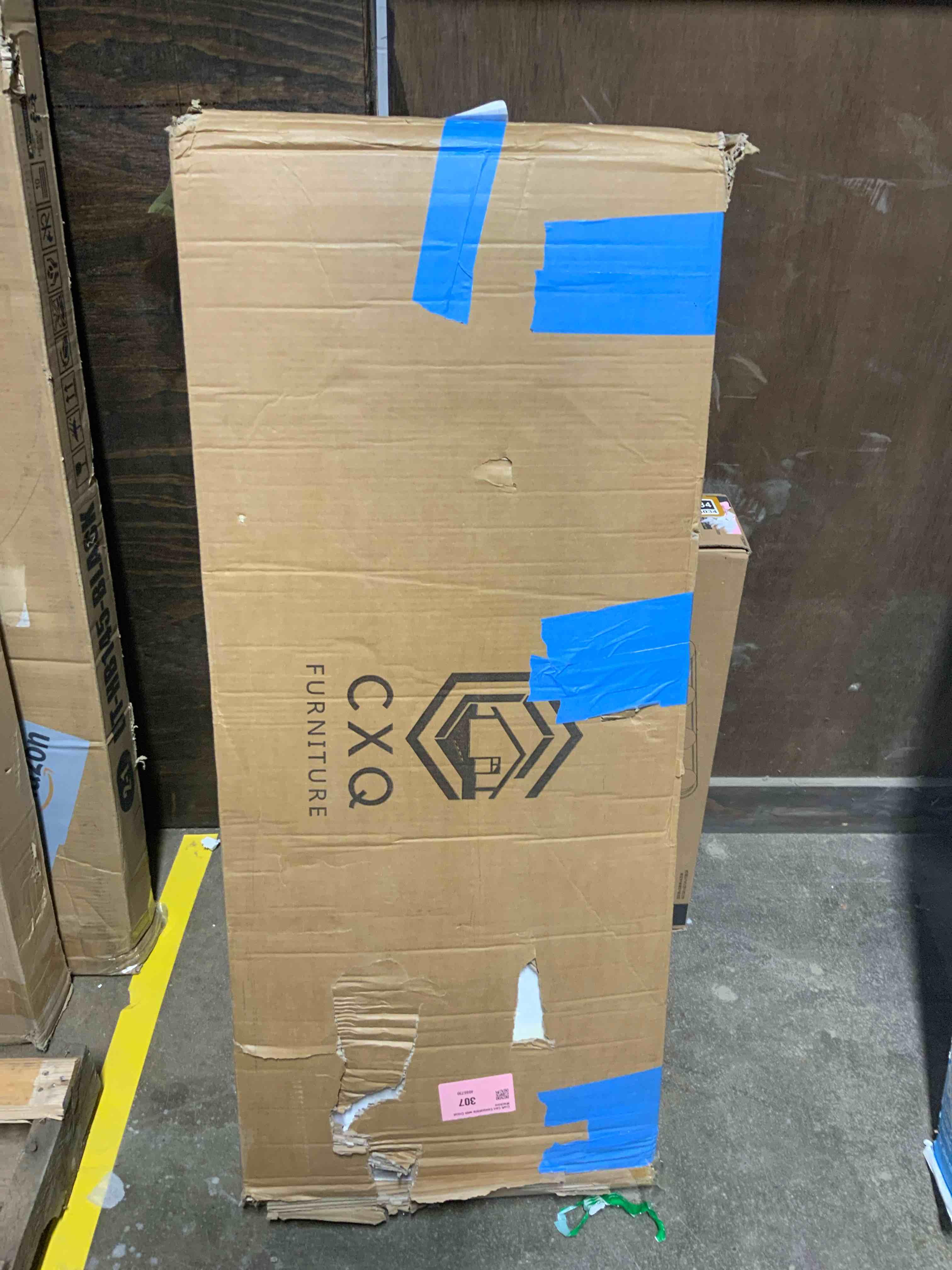 https://s3.amazonaws.com/lotting-images-prod/RustDustWanderlust/BRN2063215_1753115862726.jpeg