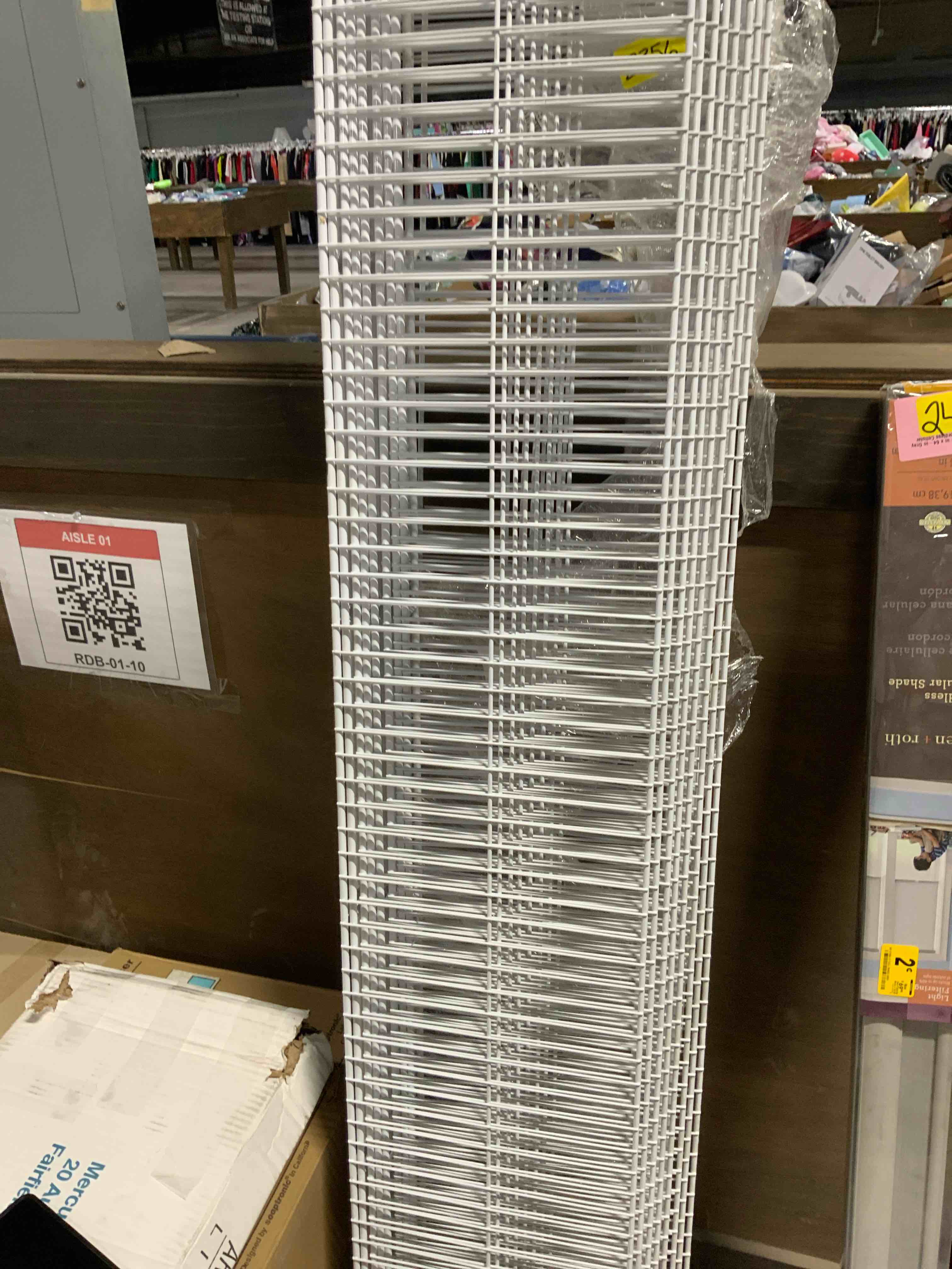 Rubbermaid 6’x12” wire shelves 8 pack