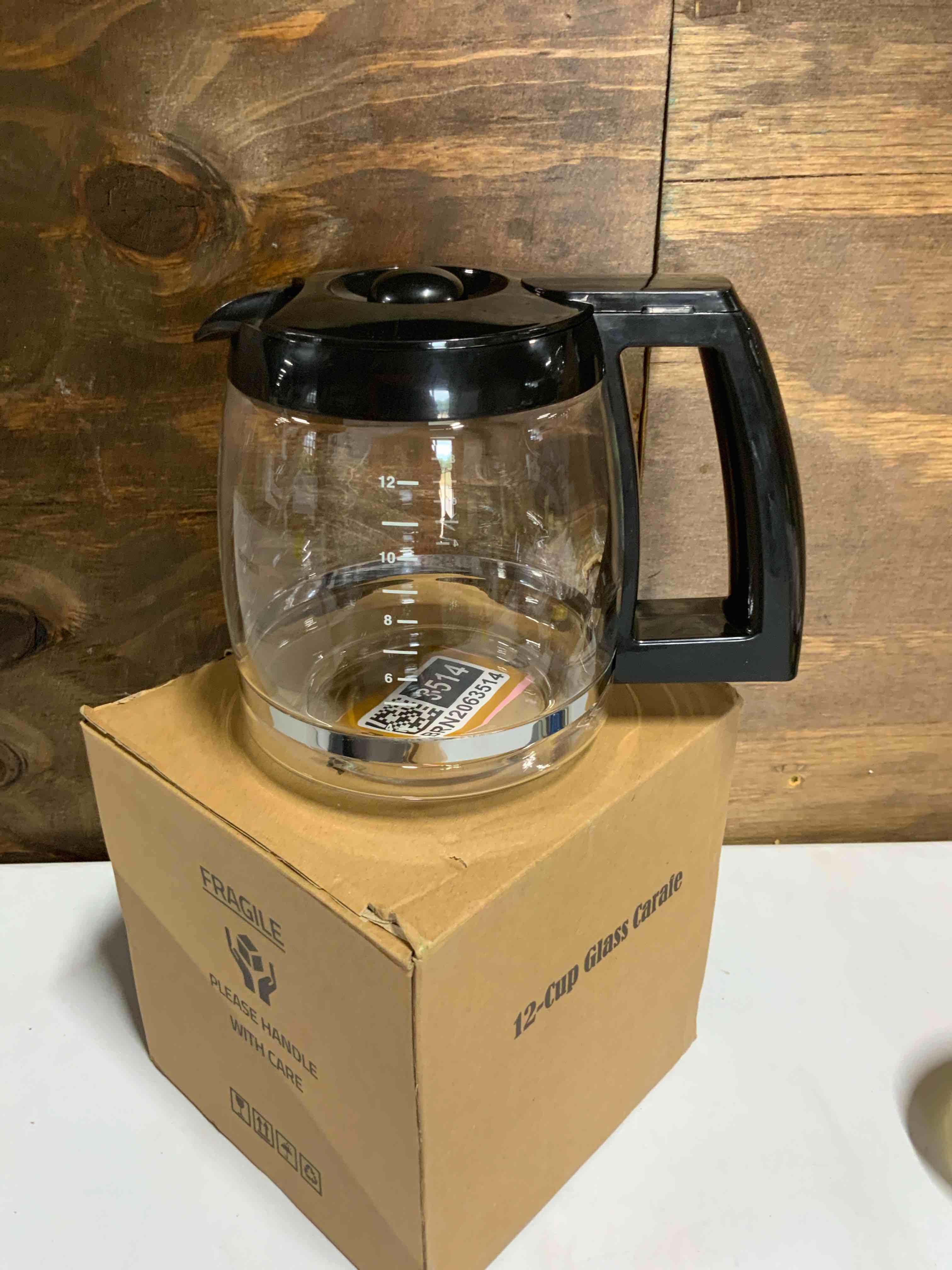 Condition photo showing Good Condition for 12-Cup Replacement Carafe 