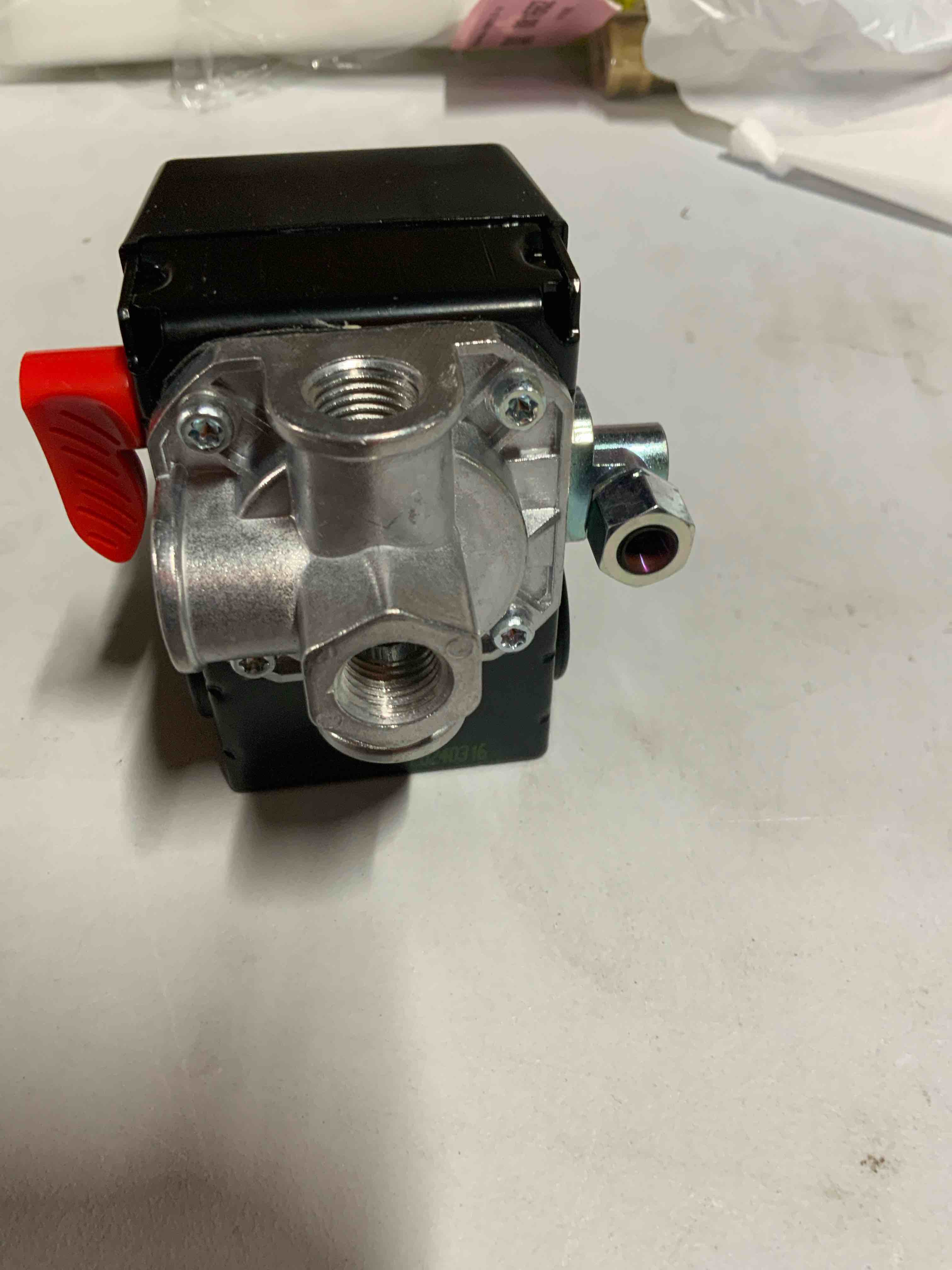 Condition photo showing Good Condition for Calipers z - d26612 air