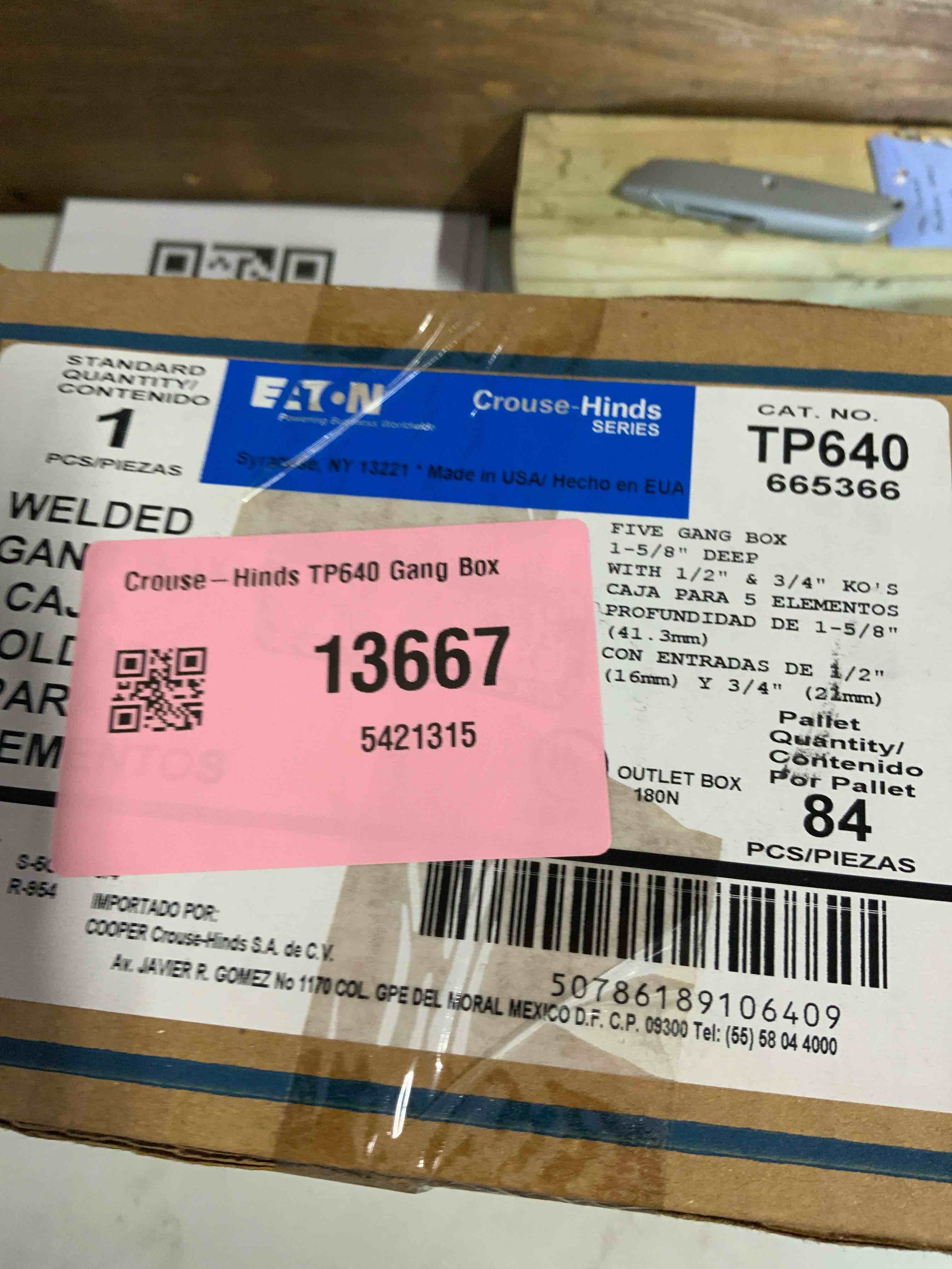 Crouse-Hinds TP640 Gang Box