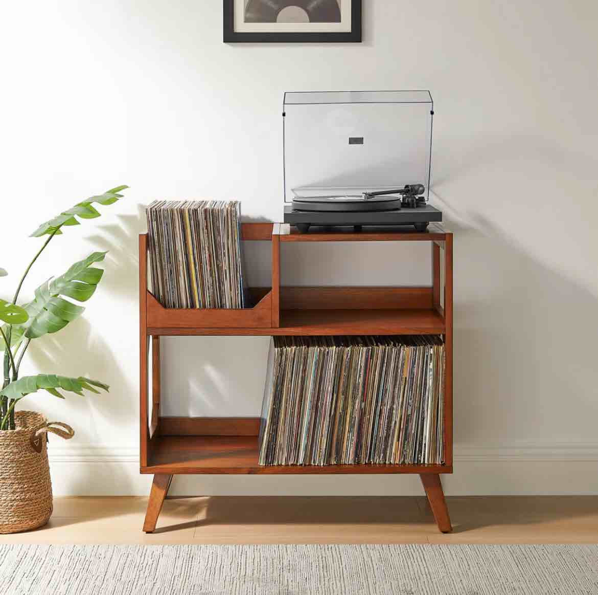 Barajas Medium Record Storage Console