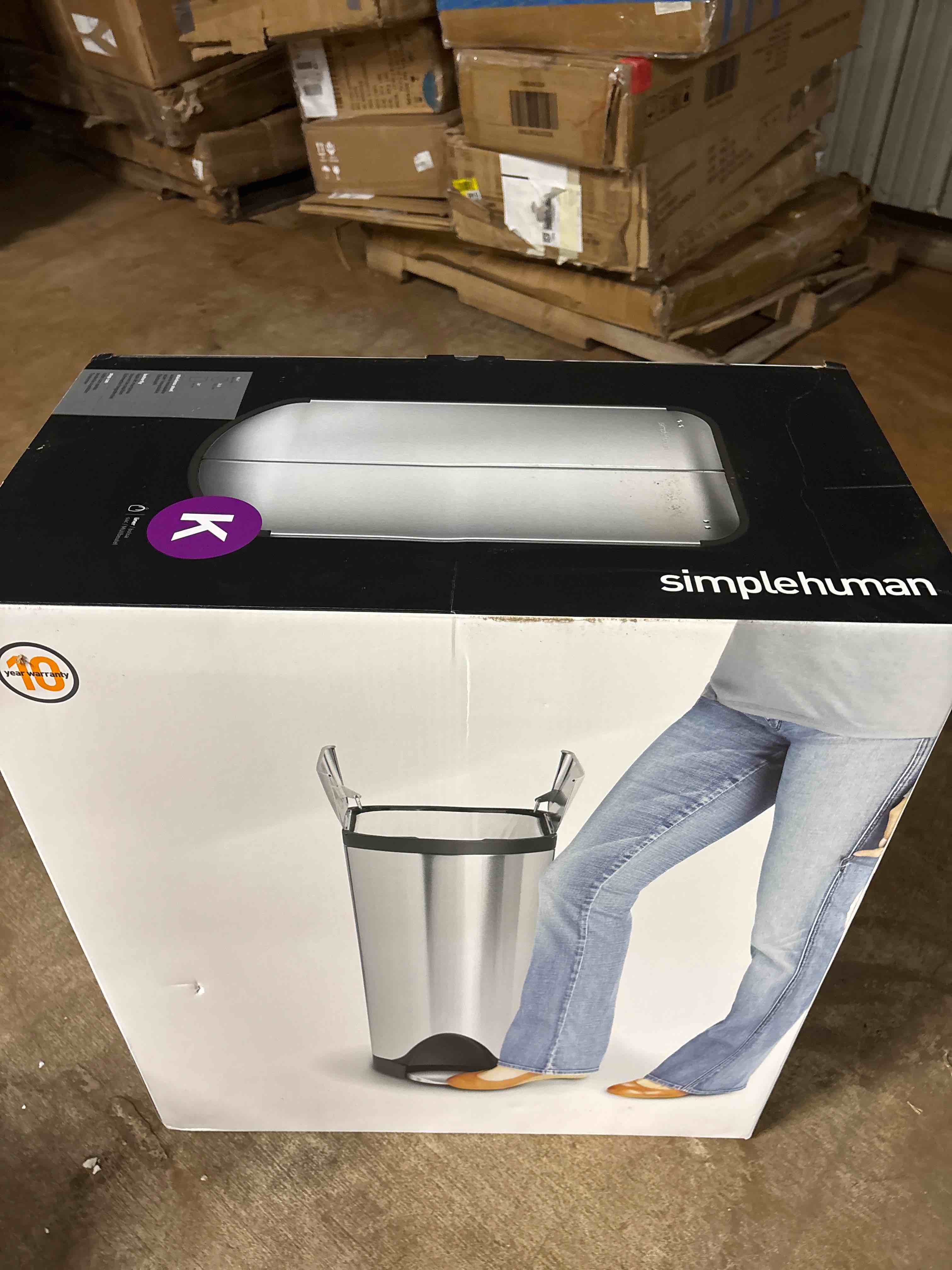 Simplehuman trash can 