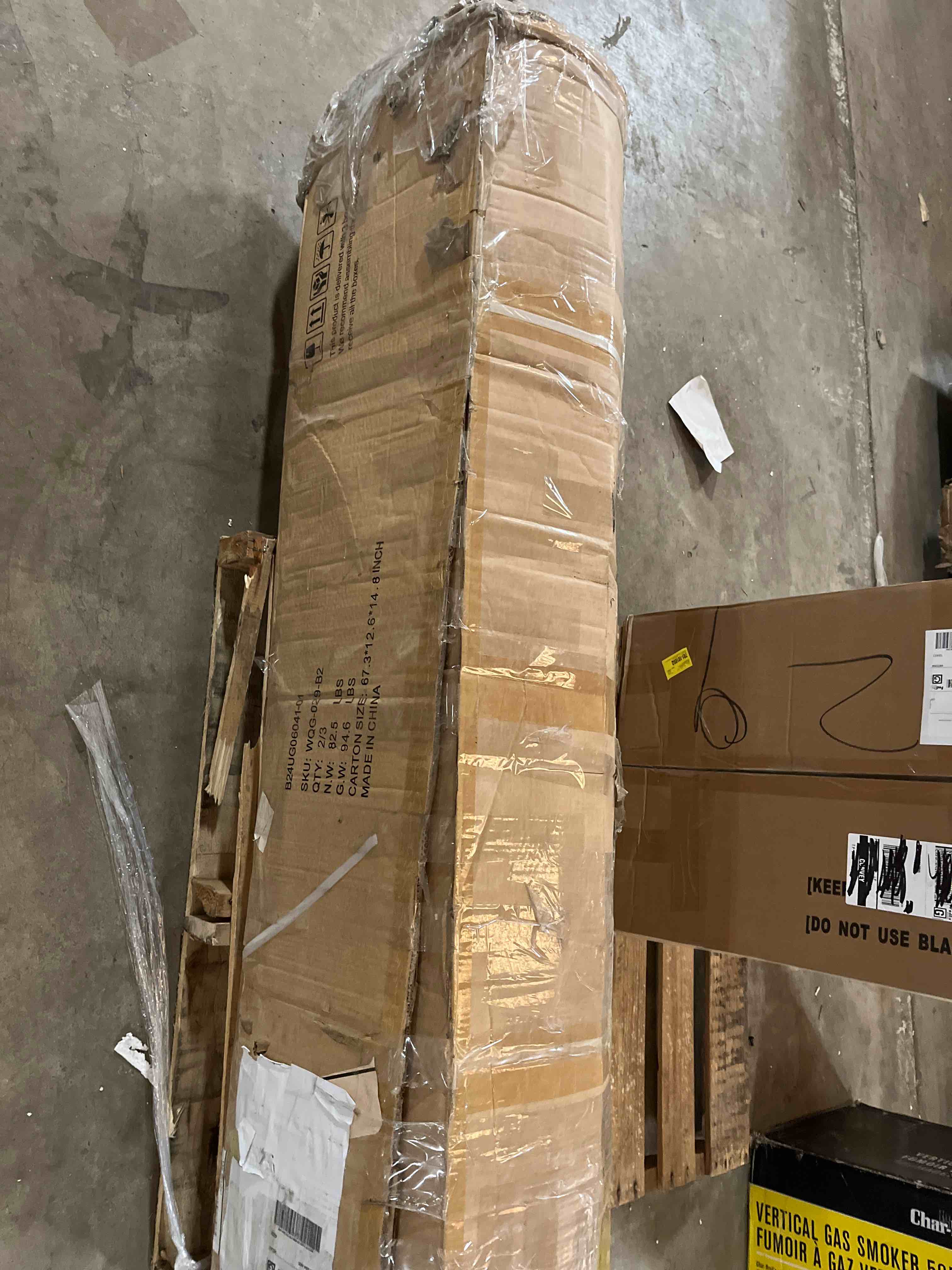 Condition photo showing Good Condition for 12 Ft. W x 12 Ft. D Aluminum Patio Gazebo