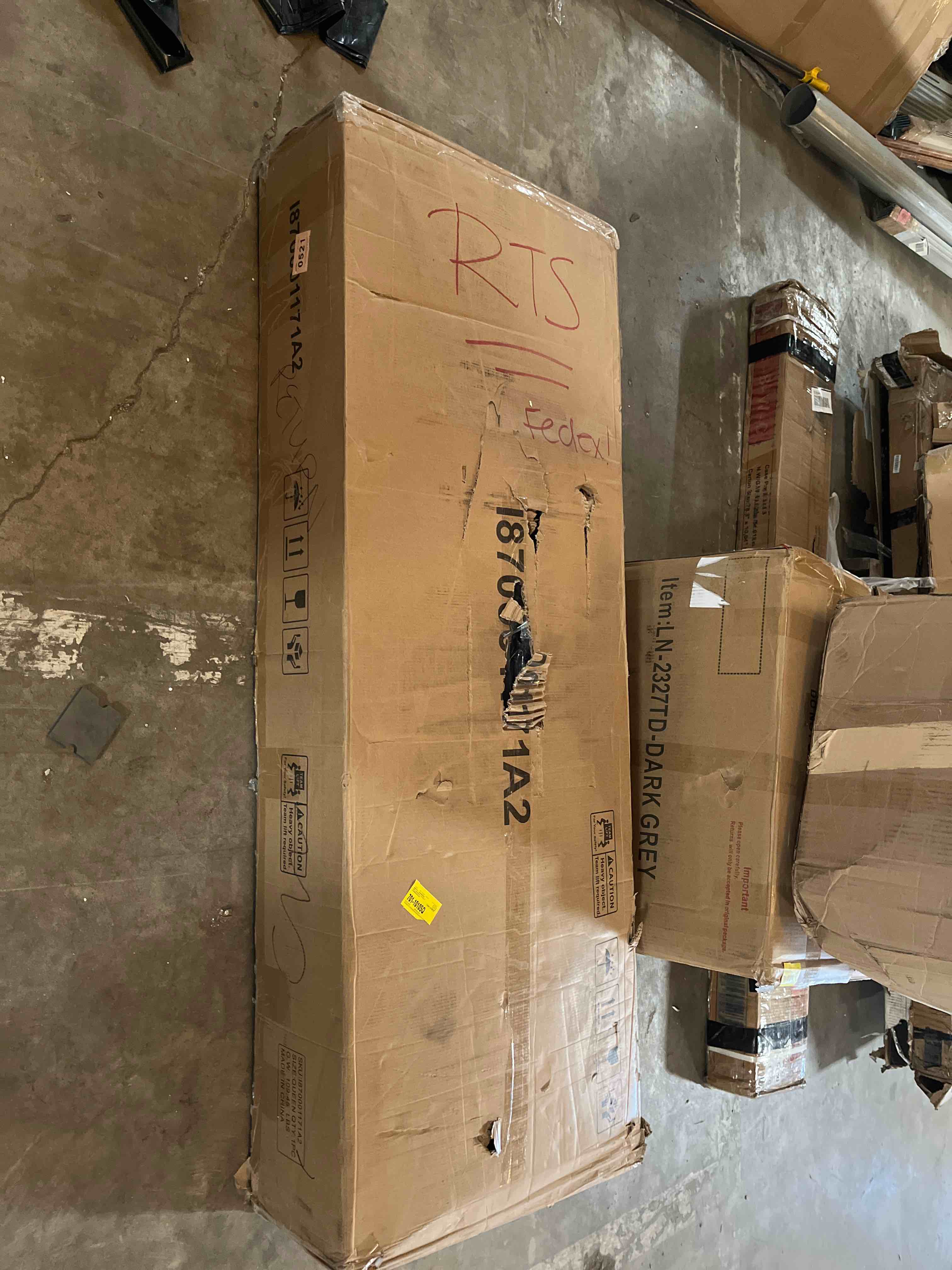 Condition photo showing Good Condition for upholstered queen bed