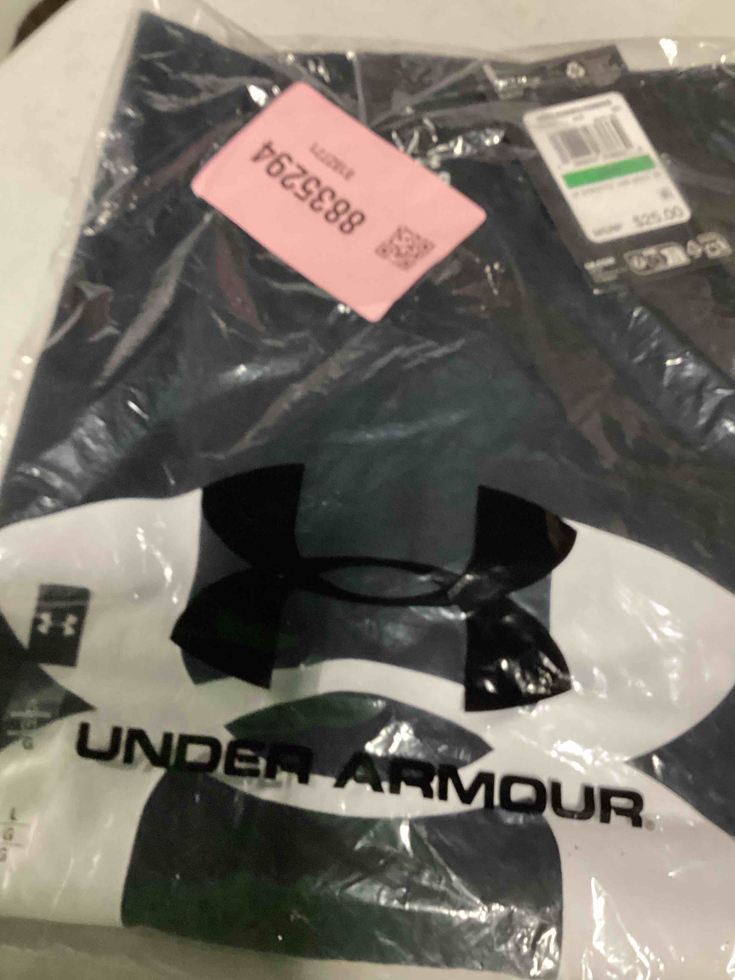 Under  Armour t shirt 